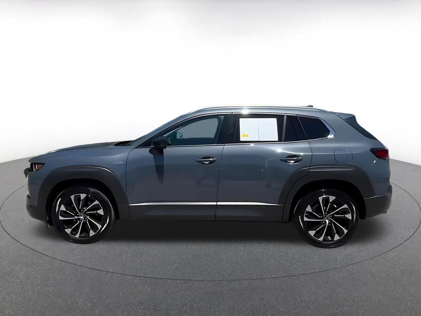 Thumbnail: 2025 Mazda CX-50 - 9