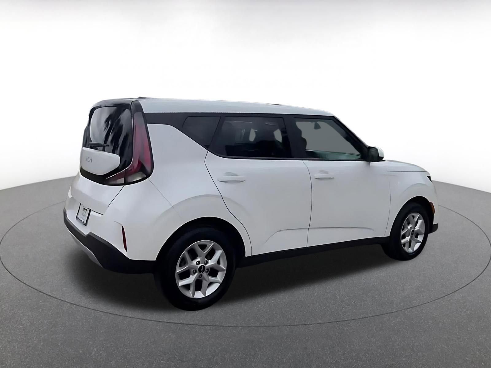 Thumbnail: 2025 Kia Soul - 15