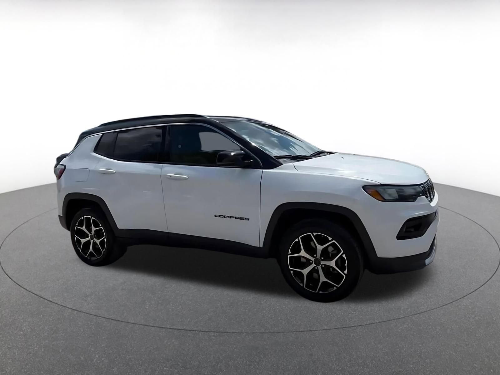 Thumbnail: 2025 Jeep Compass - 2