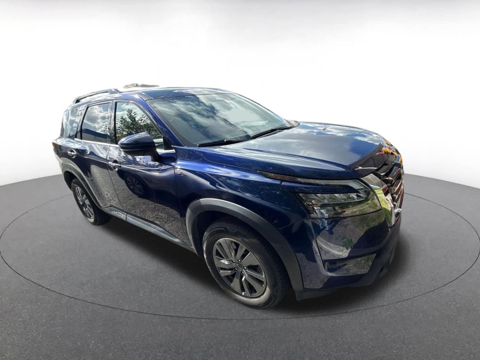 Thumbnail: 2025 Nissan Pathfinder - 2