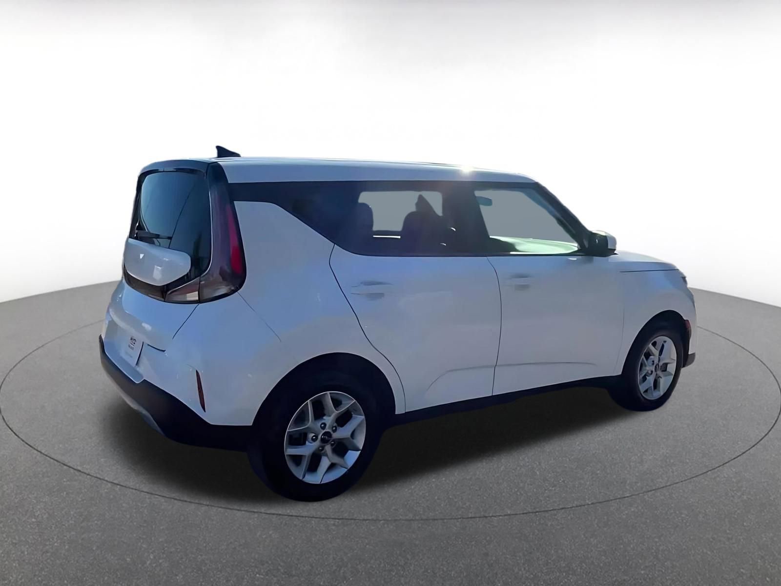 Thumbnail: 2025 Kia Soul - 15