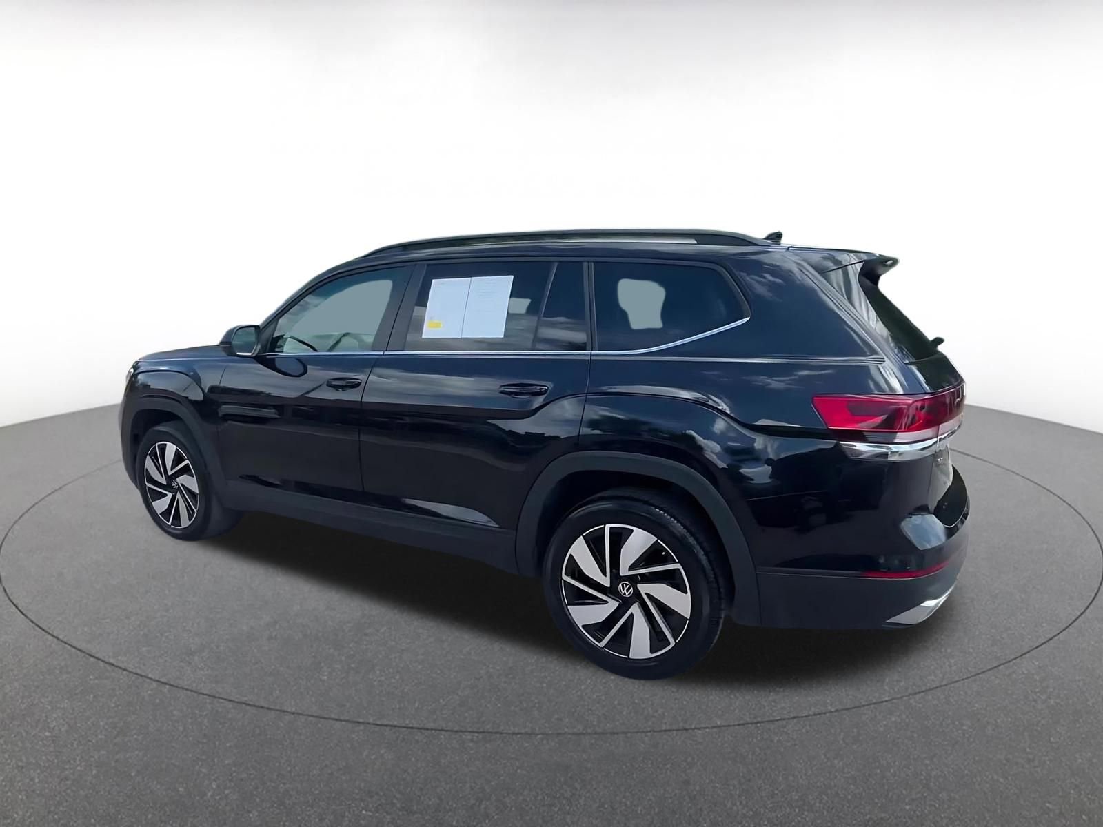 Thumbnail: 2025 Volkswagen Atlas - 10