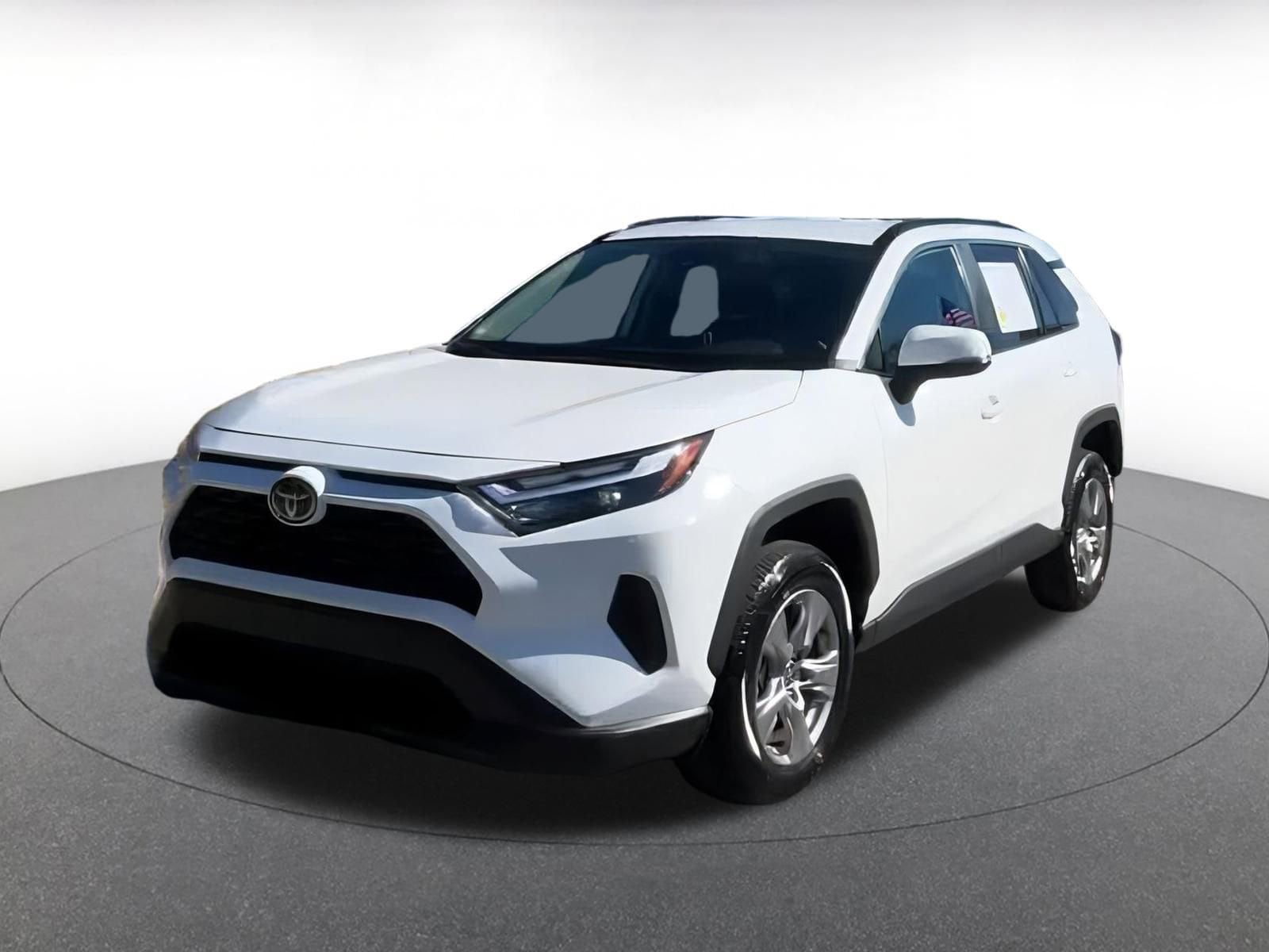Thumbnail: 2025 Toyota RAV4 - 7
