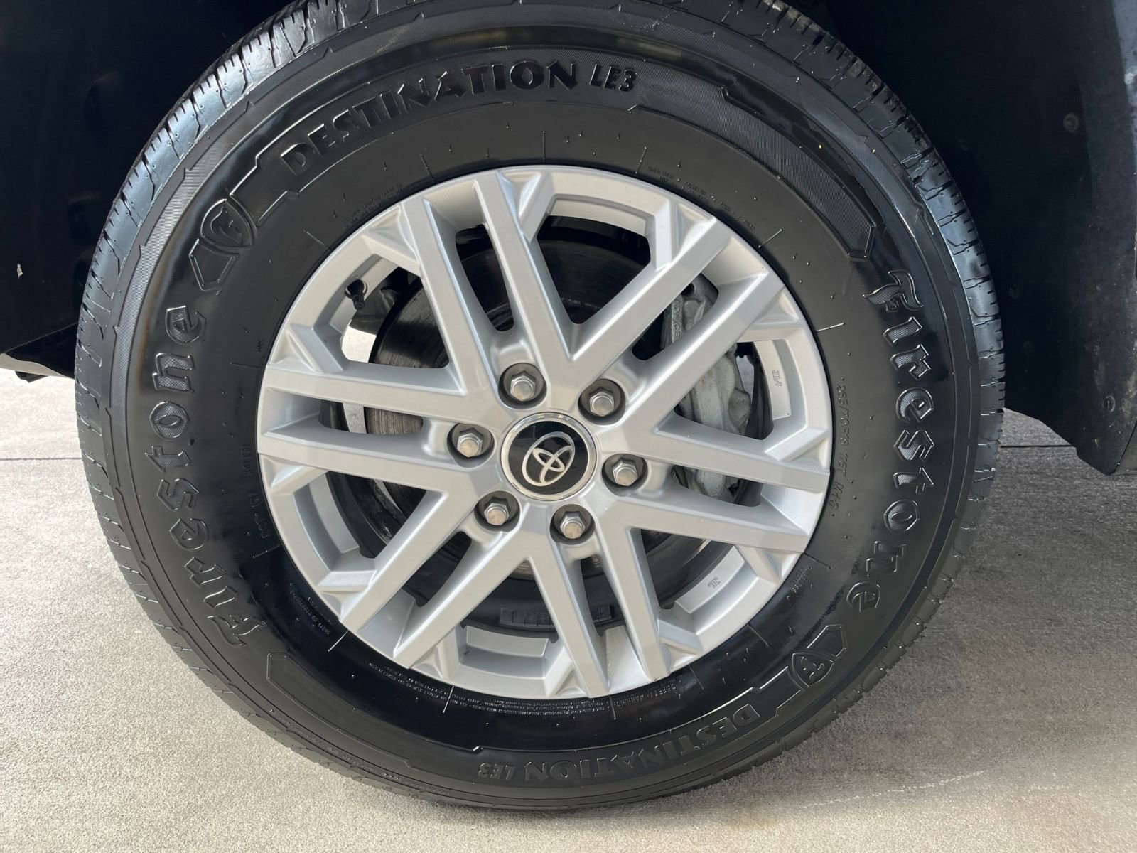 2022 Toyota Tundra SR5 30