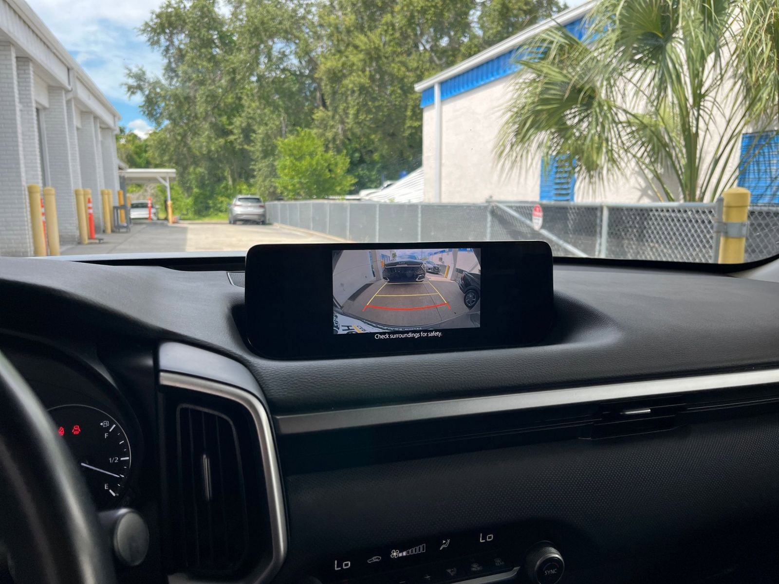 Thumbnail: 2025 Mazda CX-50 - 17