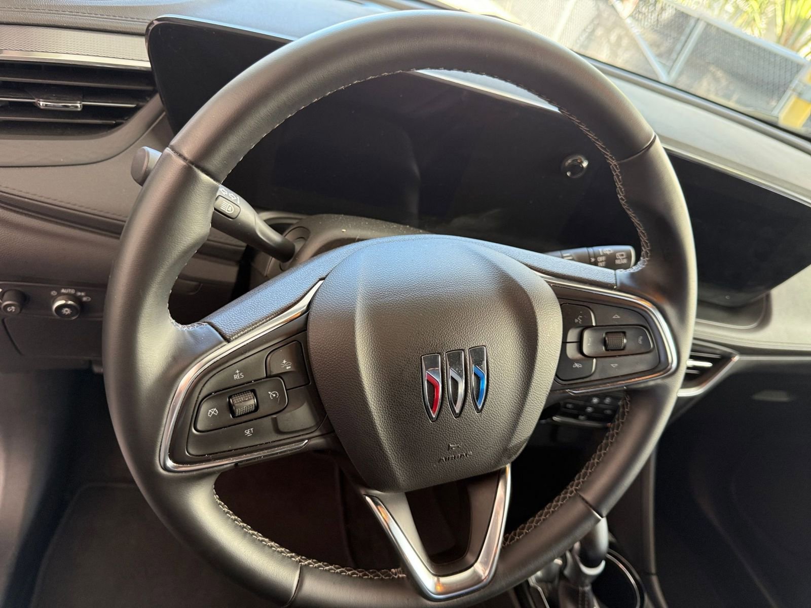 Thumbnail: 2025 Buick Encore GX - 28