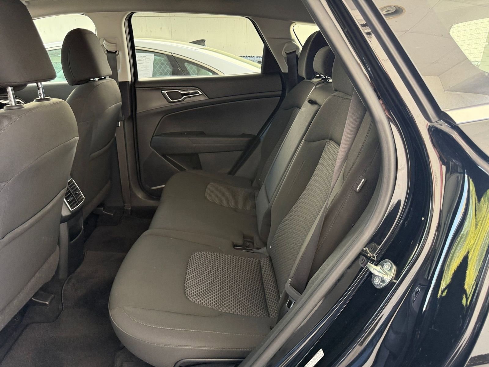 Thumbnail: 2025 Kia Sportage - 24