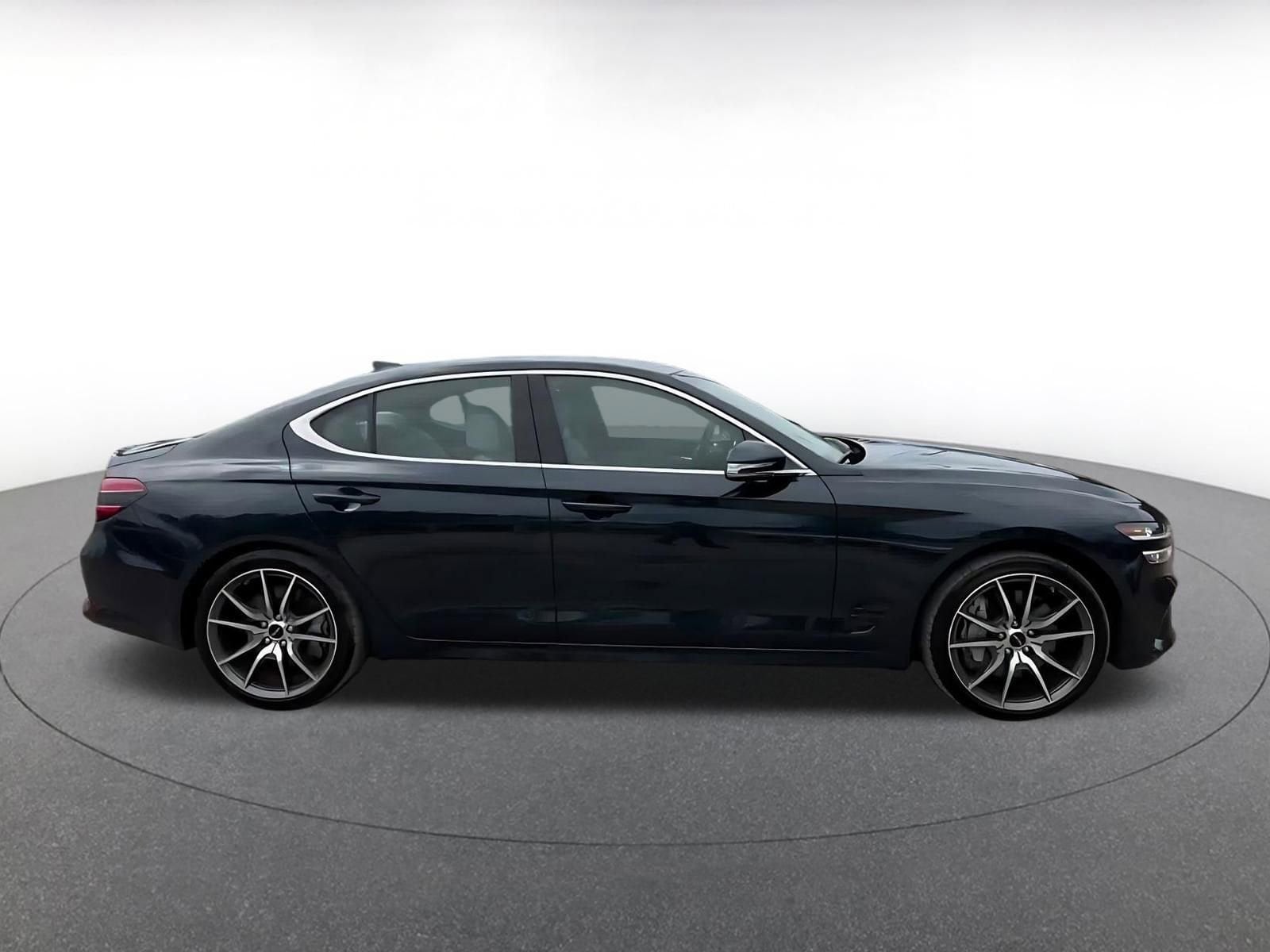 Thumbnail: 2025 Genesis G70 - 15
