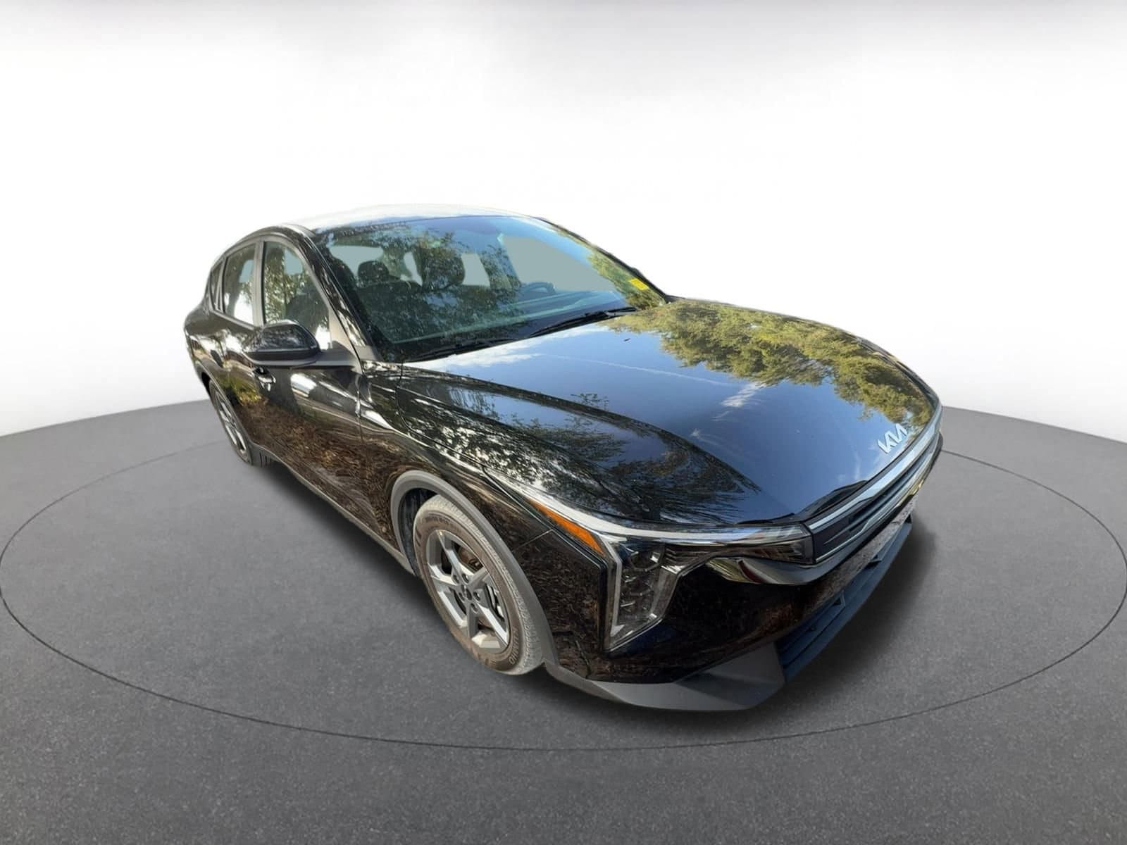 Thumbnail: 2025 Kia K4 - 1