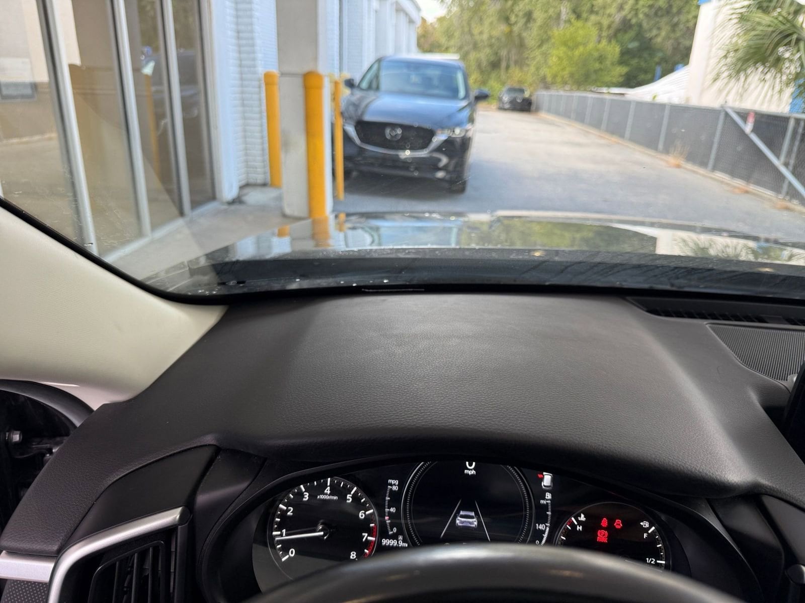 Thumbnail: 2025 Mazda CX-50 - 34