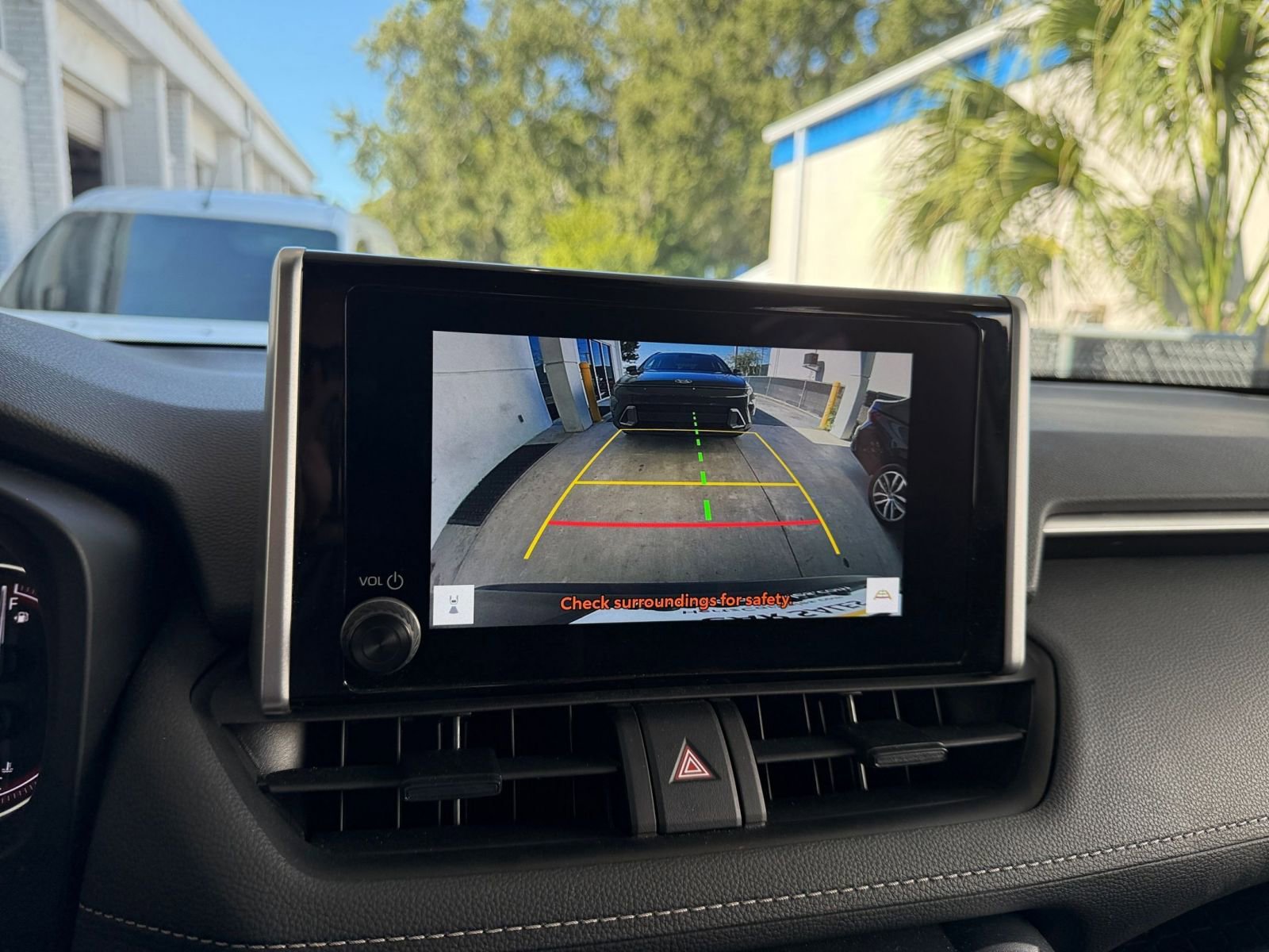 Thumbnail: 2025 Toyota RAV4 - 17