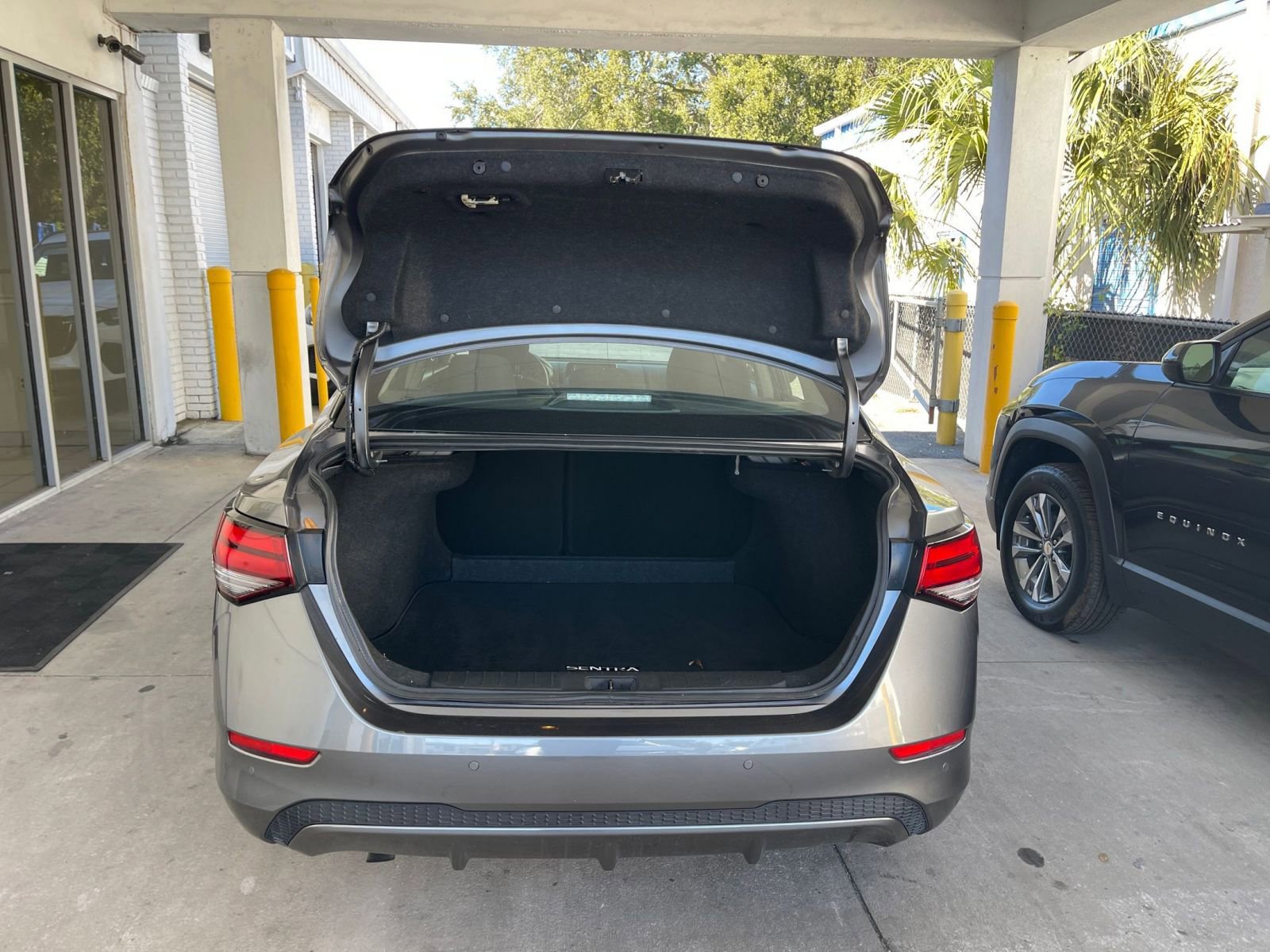 Thumbnail: 2025 Nissan Sentra - 31