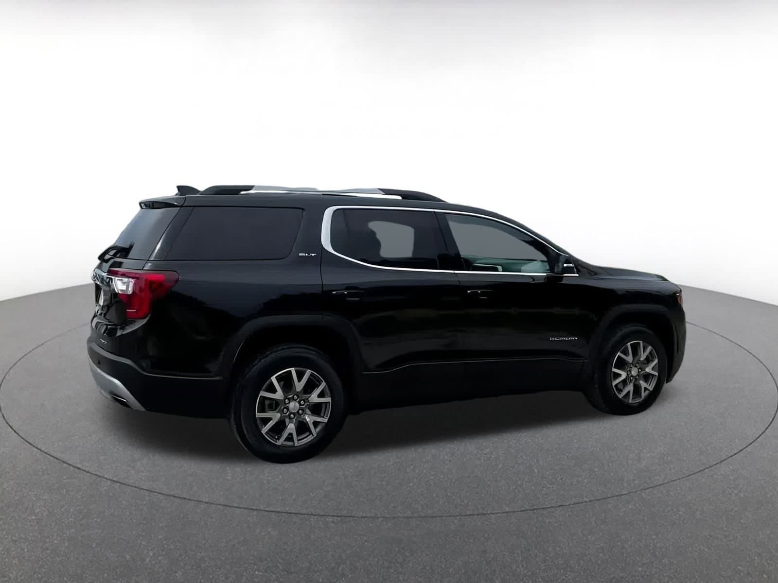 Thumbnail: 2023 GMC Acadia - 15