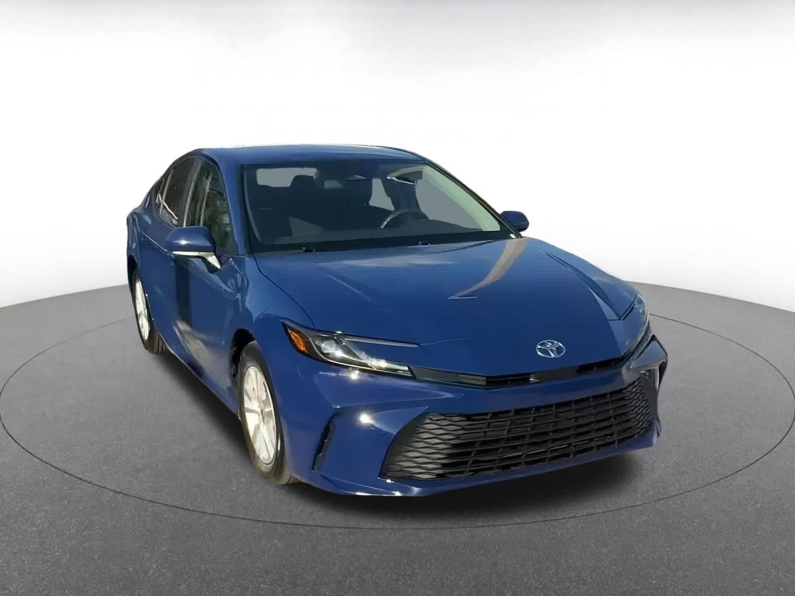 Thumbnail: 2025 Toyota Camry - 3