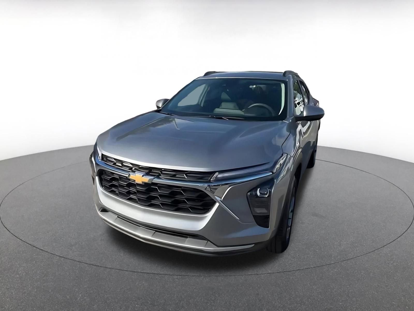 Thumbnail: 2025 Chevrolet Trax - 7