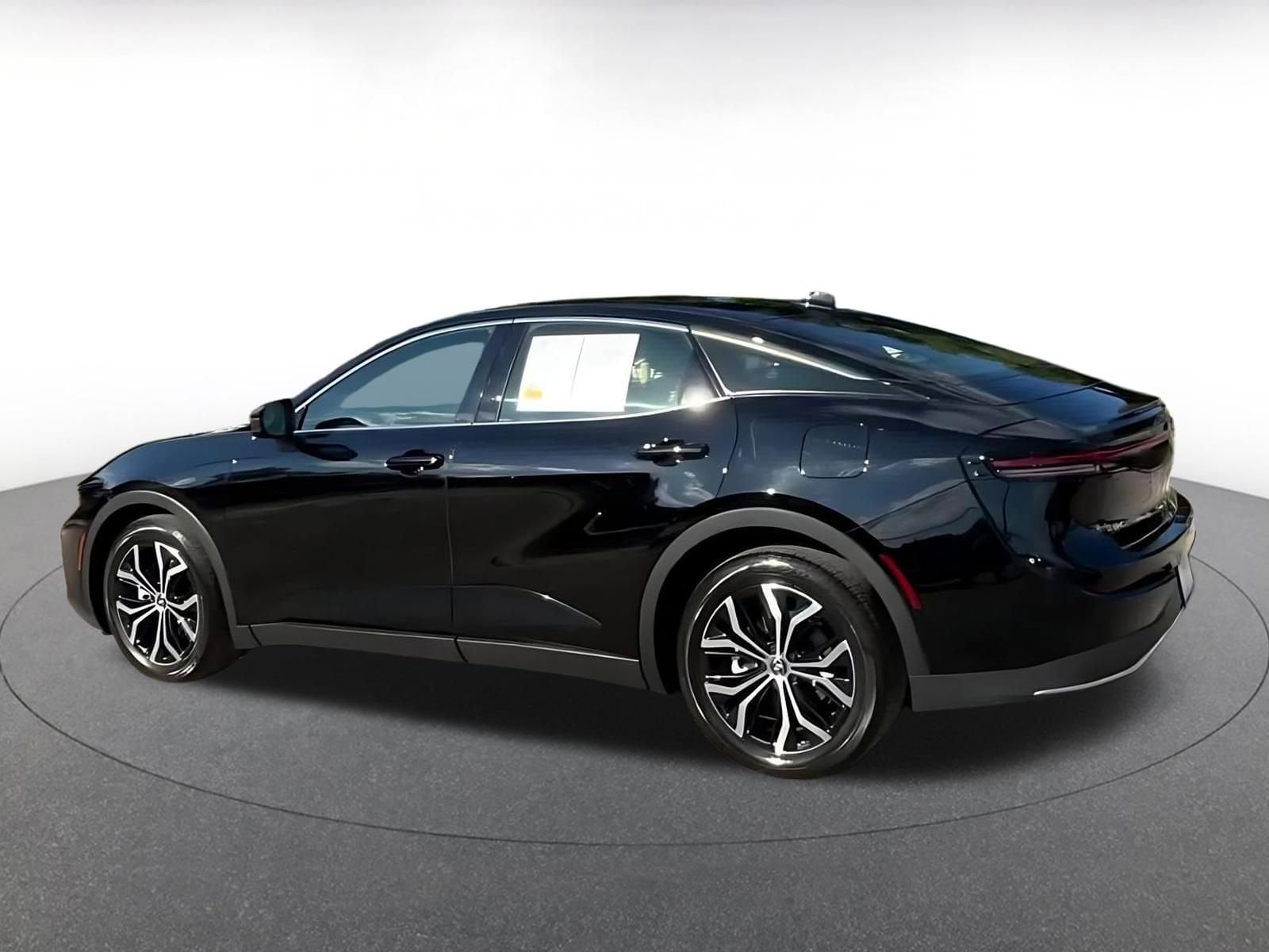 Thumbnail: 2025 Toyota Crown - 11