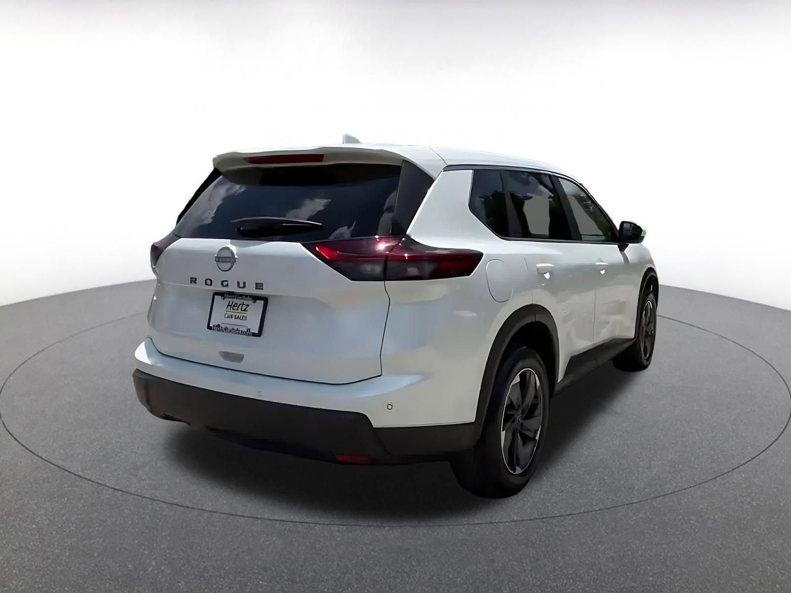 Thumbnail: 2025 Nissan Rogue - 14