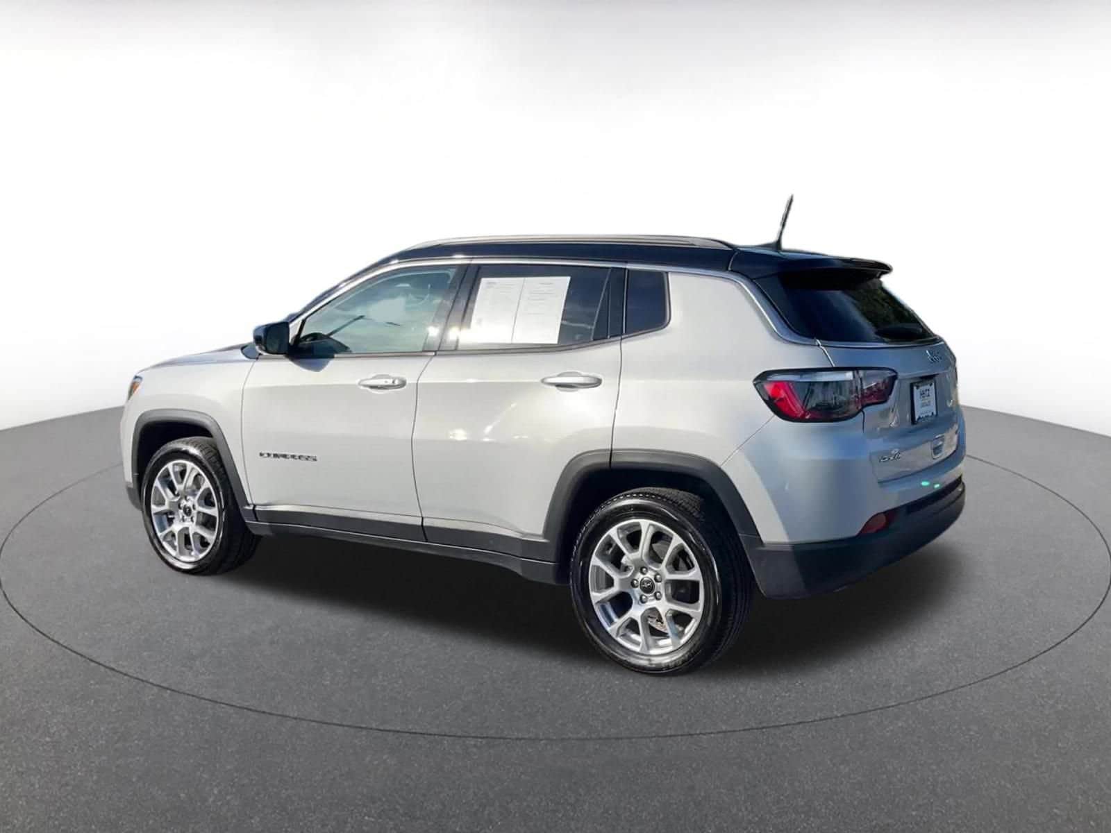 Thumbnail: 2025 Jeep Compass - 10