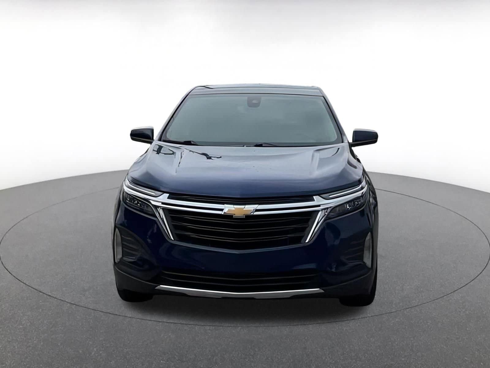 Thumbnail: 2023 Chevrolet Equinox - 5