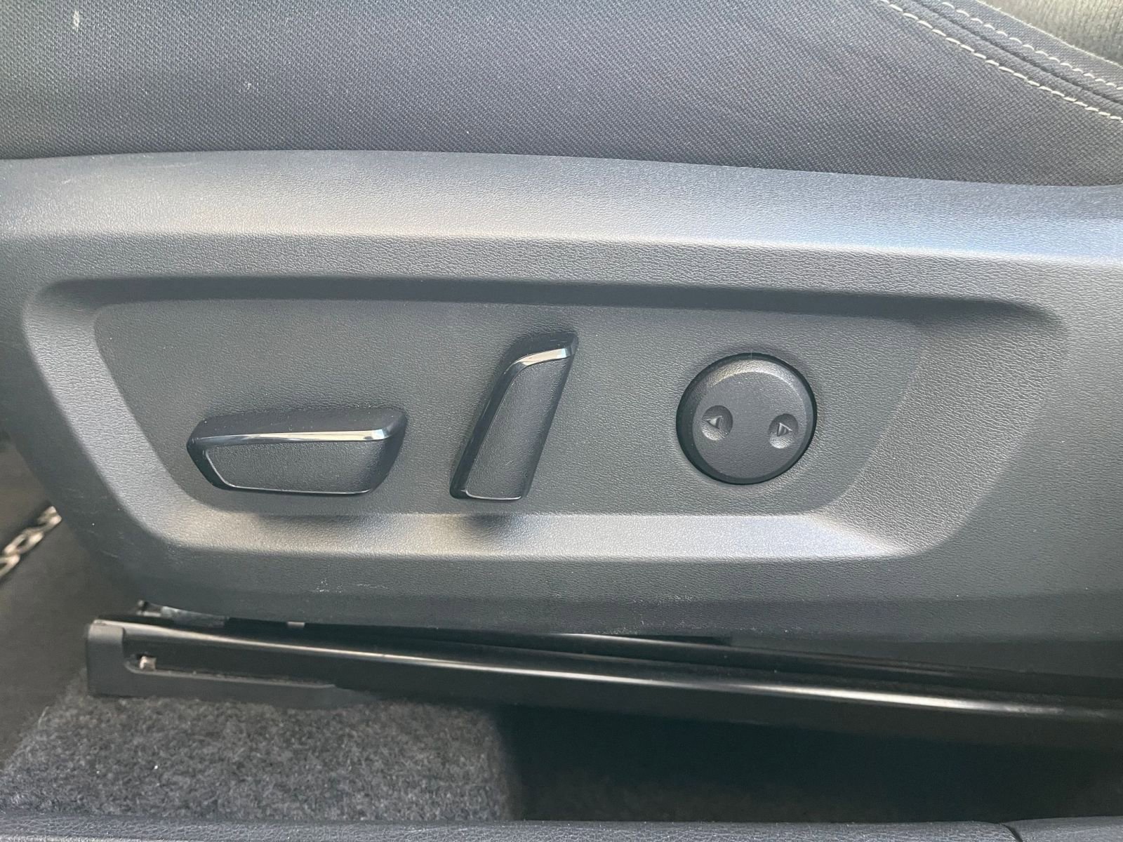 Thumbnail: 2025 Nissan Rogue - 22