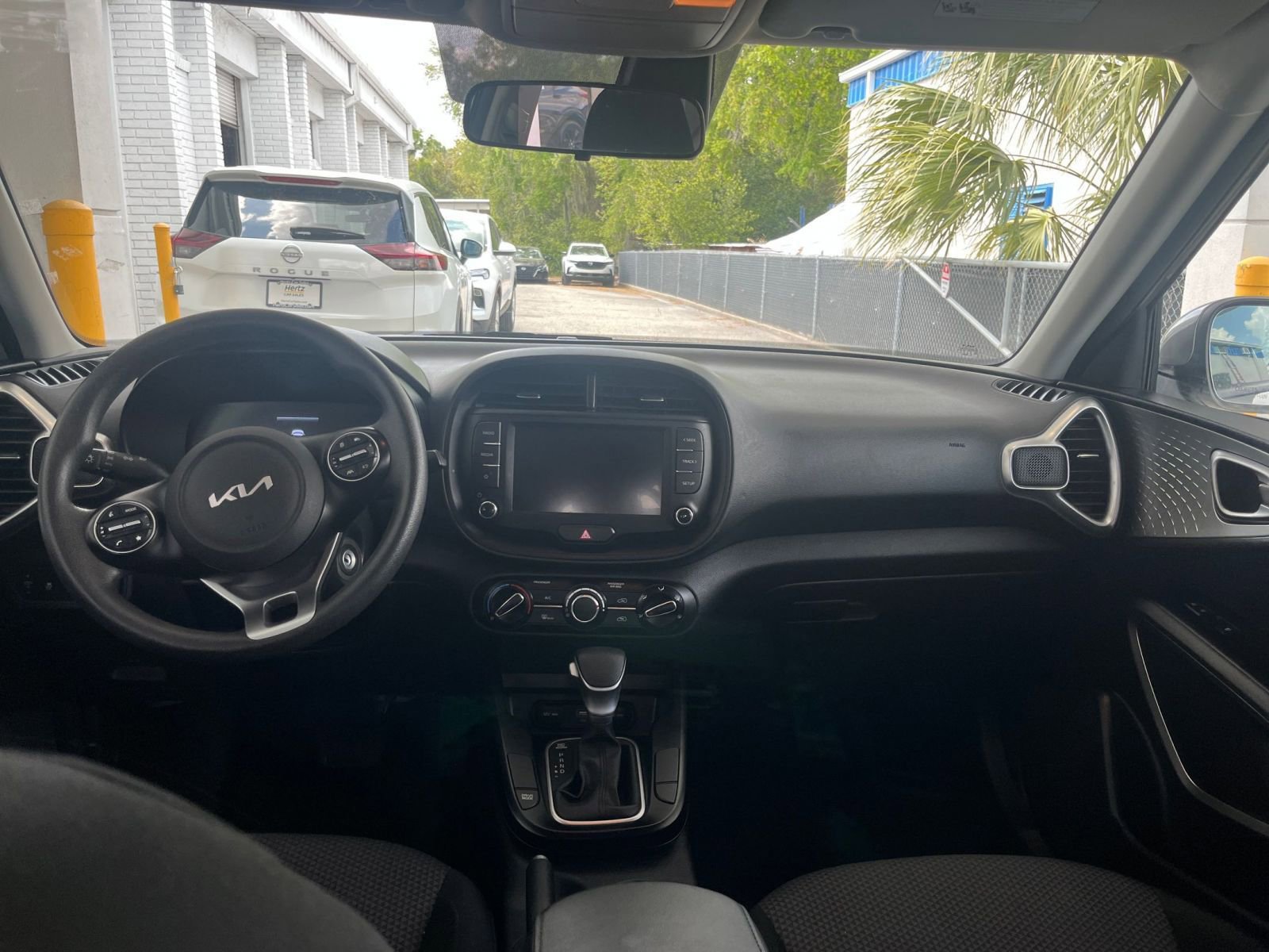 Thumbnail: 2025 Kia Soul - 31