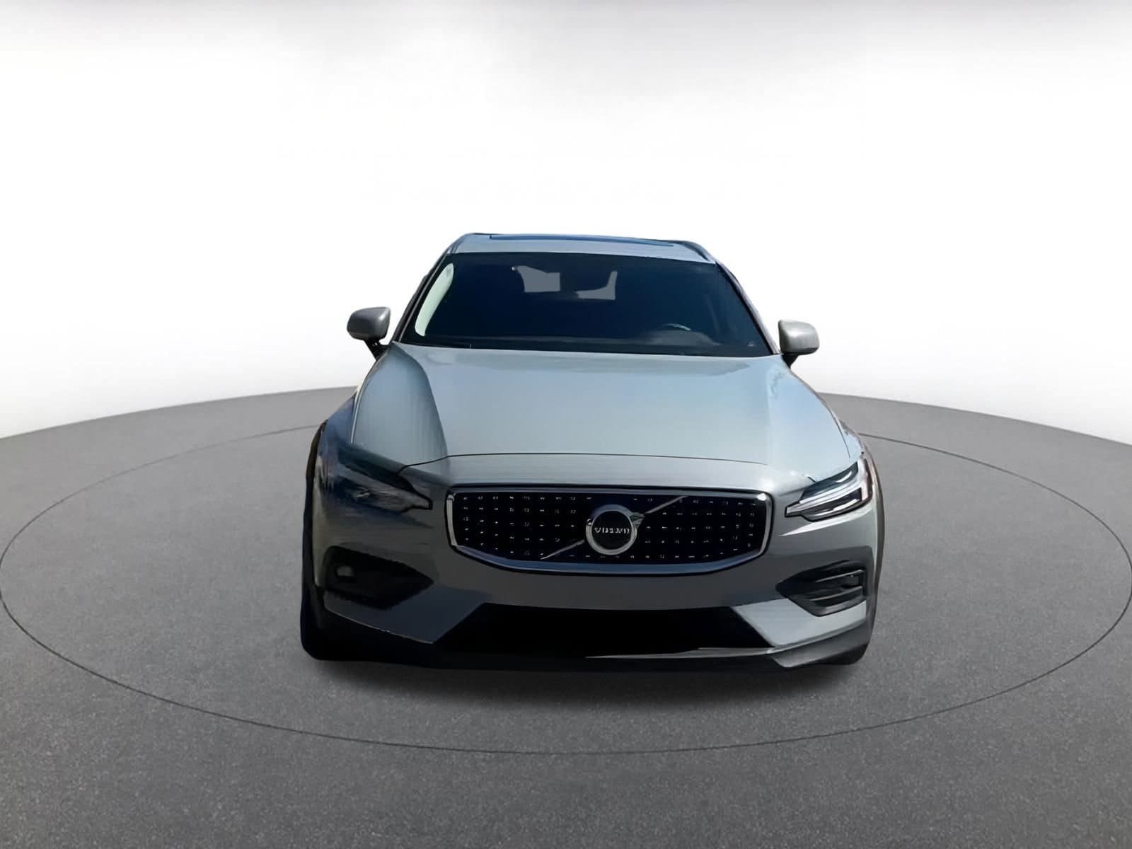 Thumbnail: 2025 Volvo S60 - 4