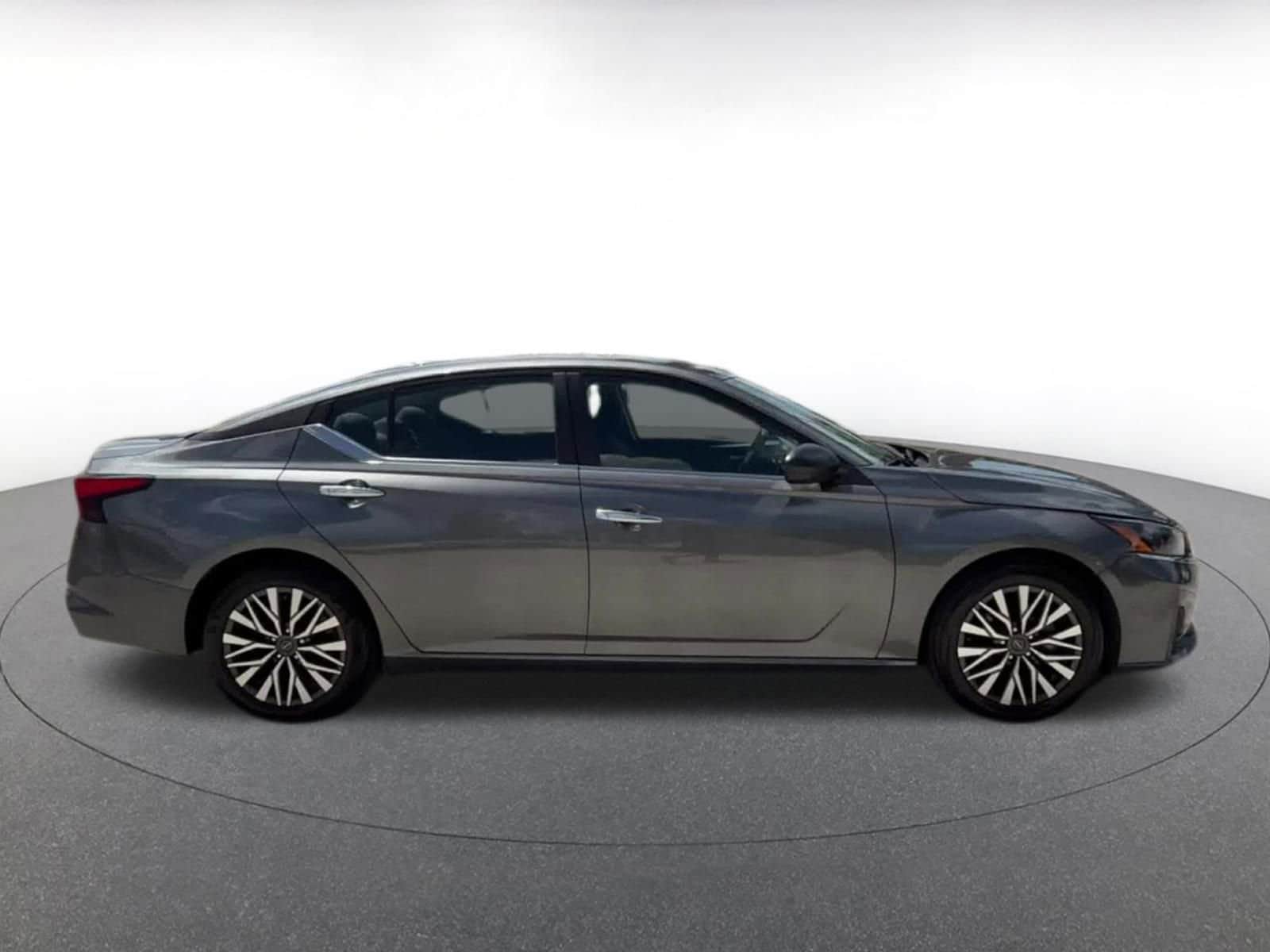 Thumbnail: 2025 Nissan Altima - 24