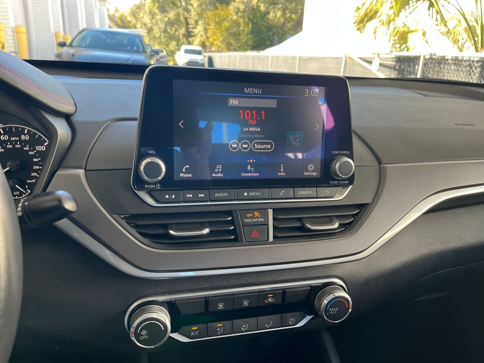 Thumbnail: 2025 Nissan Altima - 17