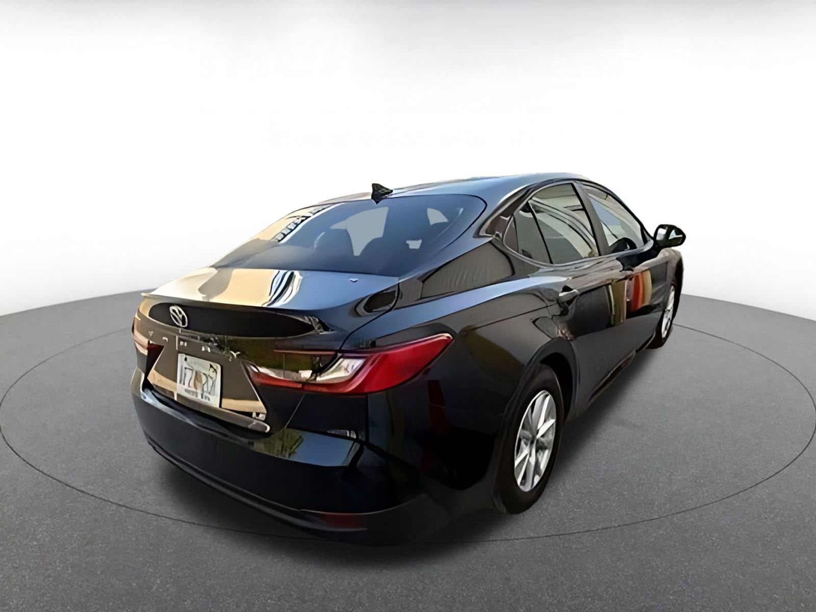 Thumbnail: 2025 Toyota Camry - 8