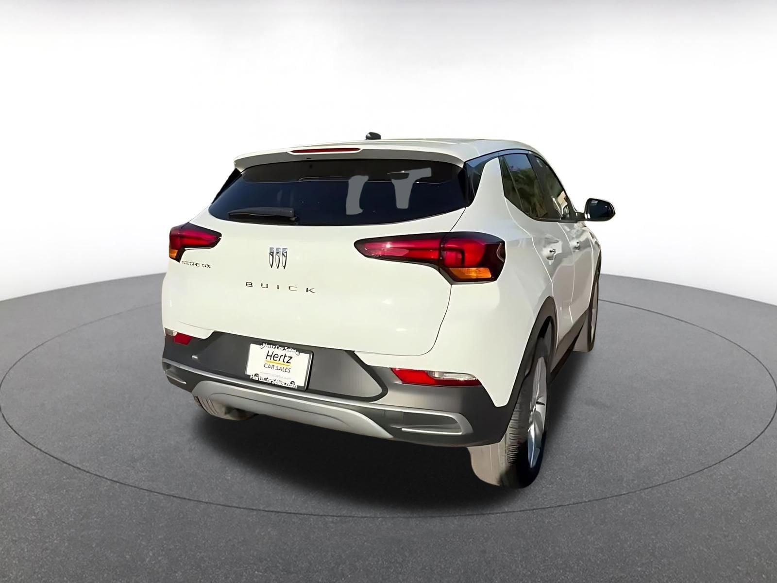 Thumbnail: 2025 Buick Encore GX - 15