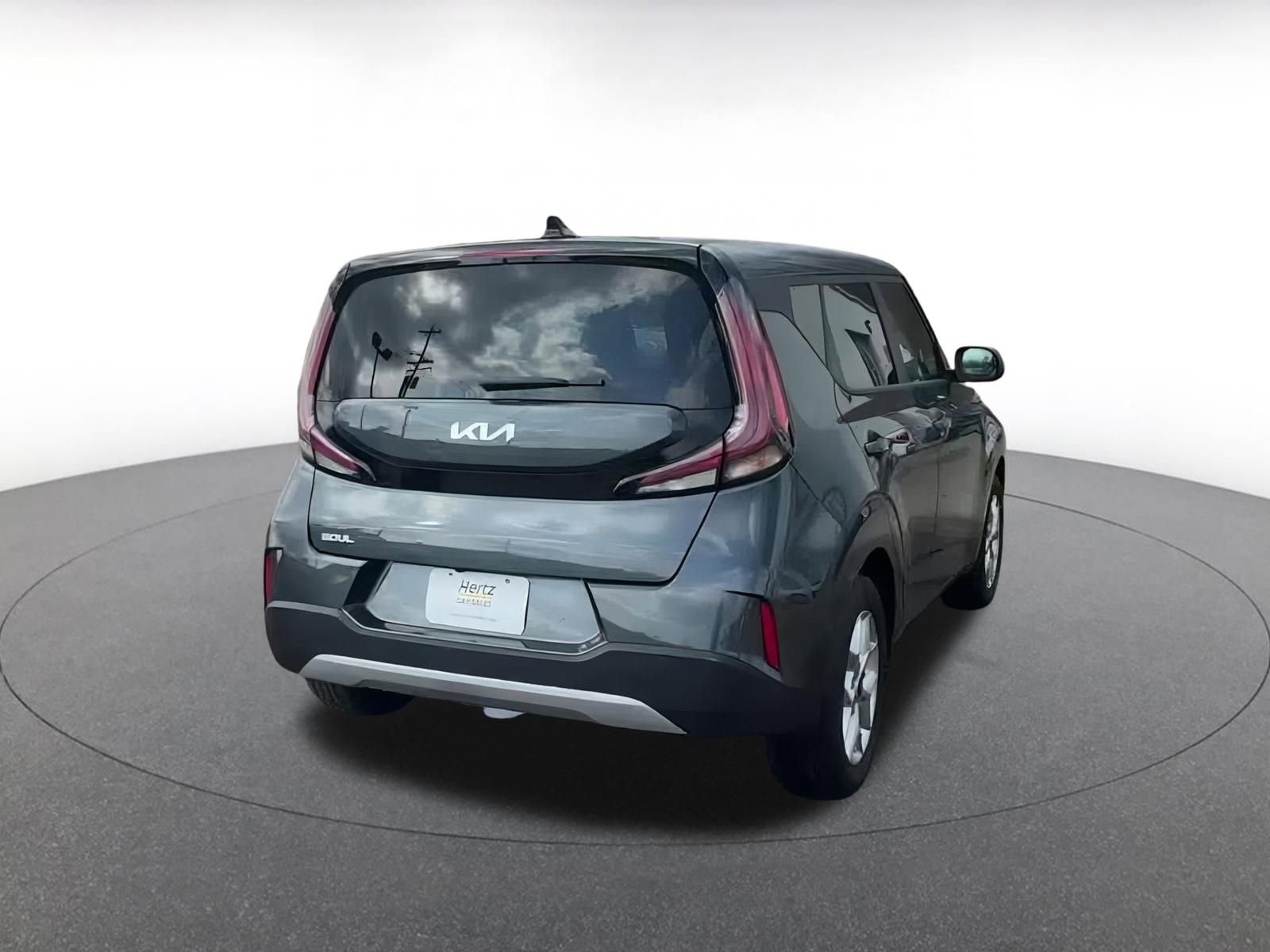 2024 Kia Soul LX 13