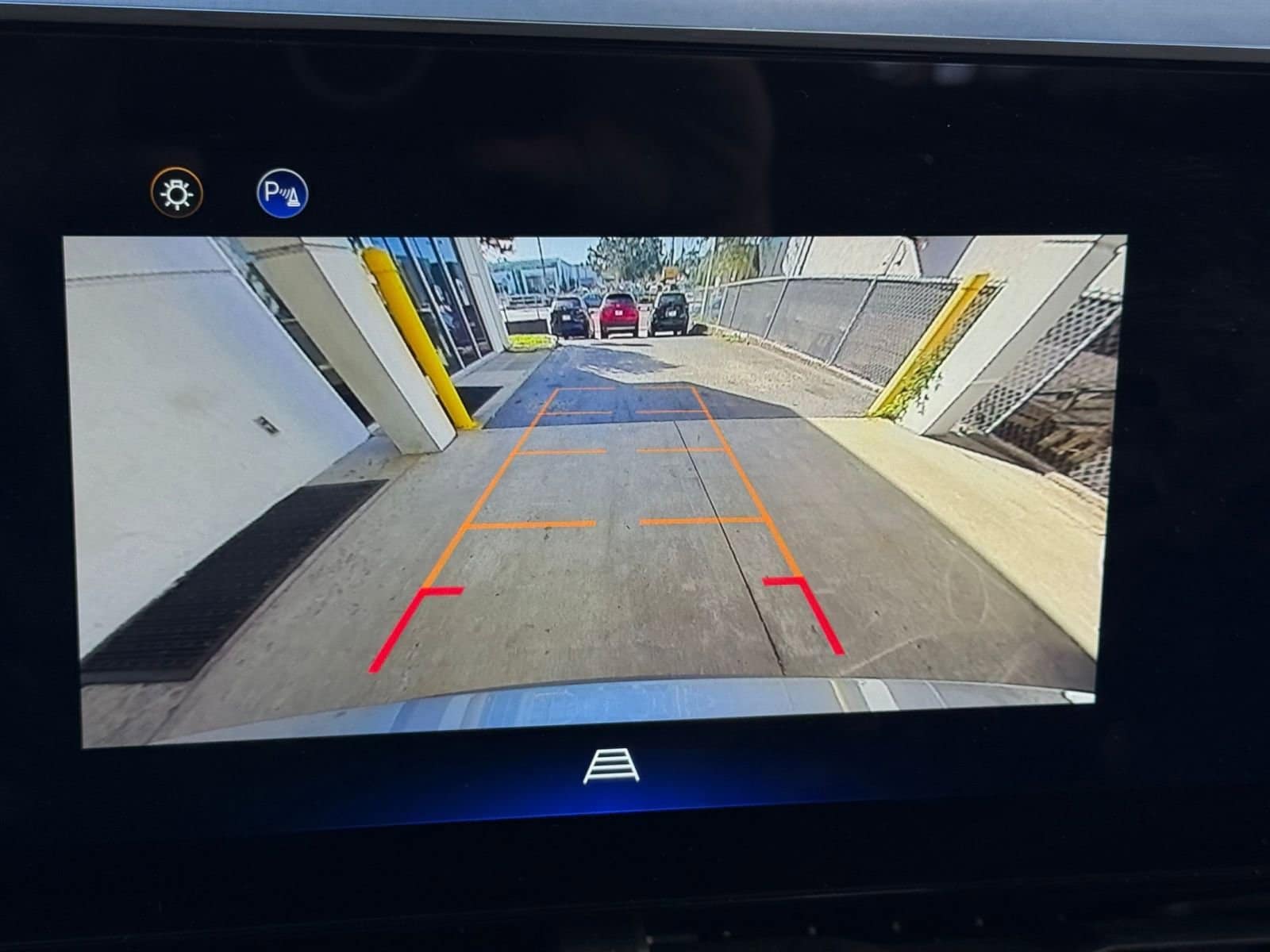 Thumbnail: 2025 Chevrolet Equinox - 17