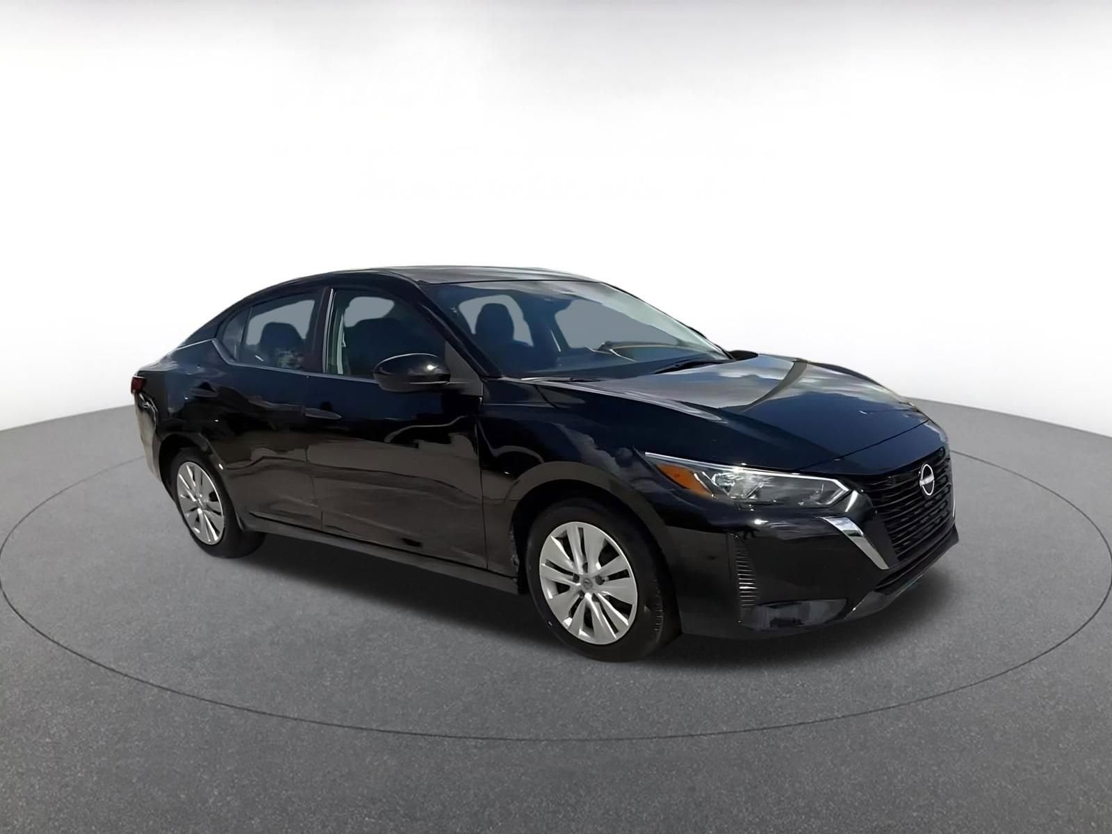 Thumbnail: 2025 Nissan Sentra - 2