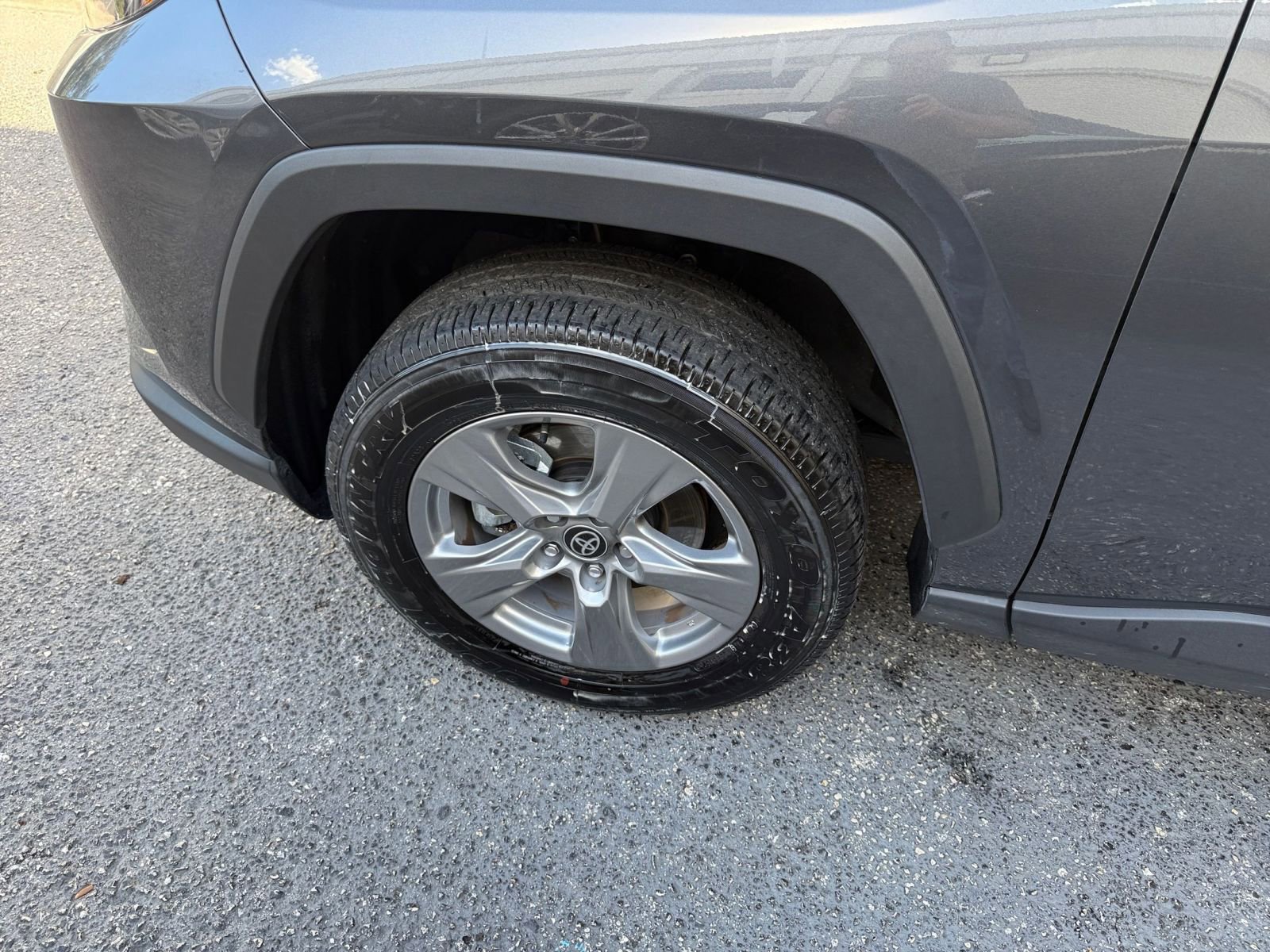 Thumbnail: 2025 Toyota RAV4 - 30