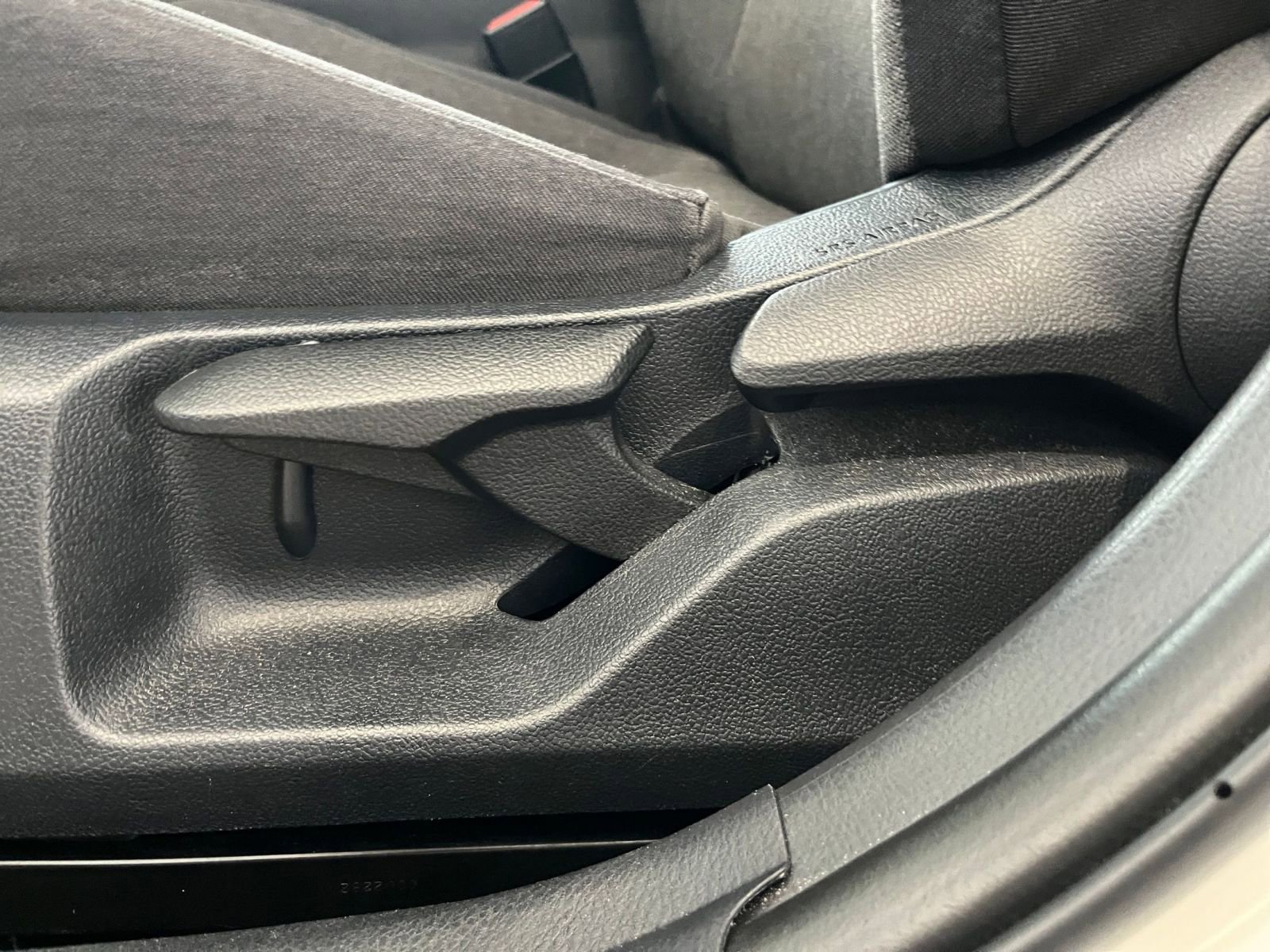 Thumbnail: 2025 Toyota Camry - 23