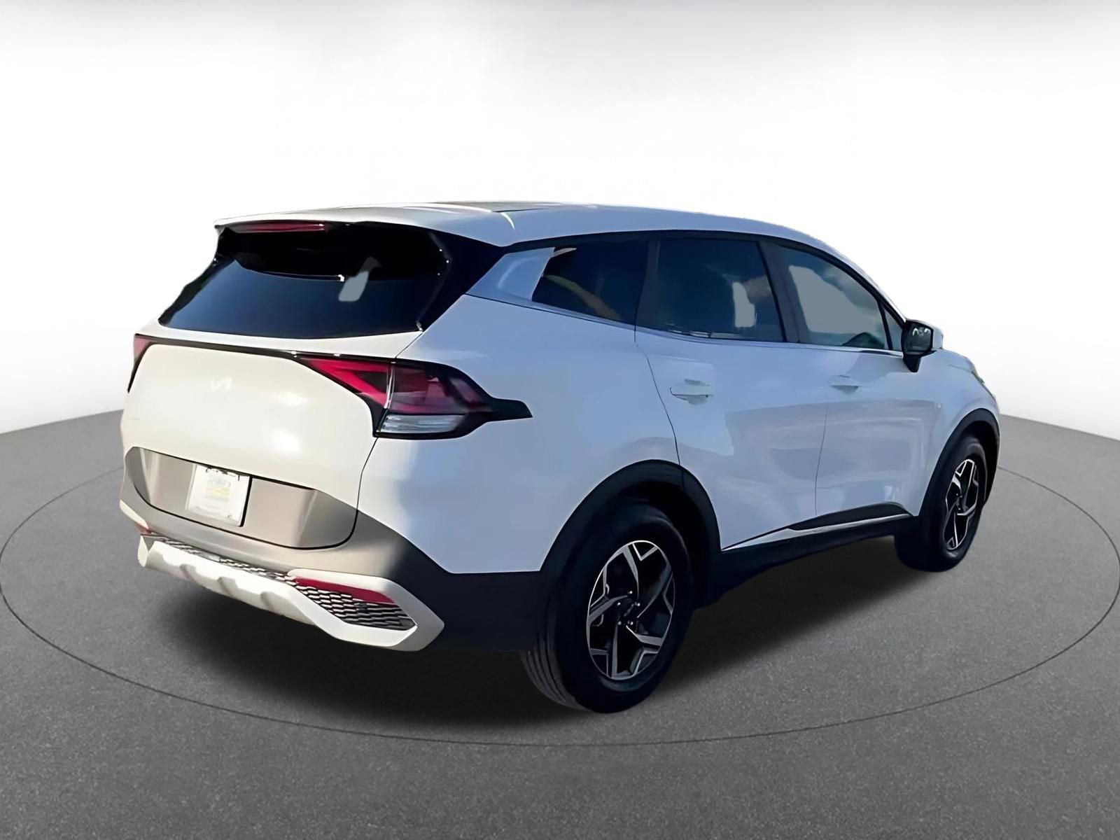 Thumbnail: 2025 Kia Sportage - 12