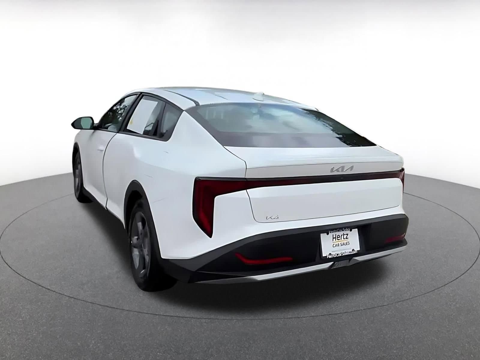 Thumbnail: 2025 Kia K4 - 11
