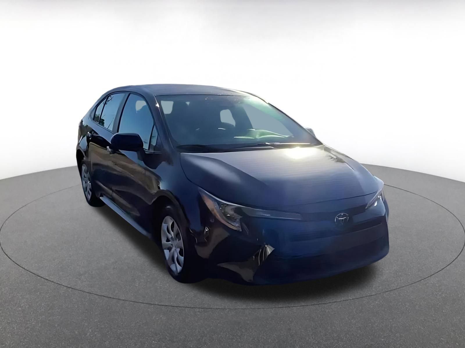 Thumbnail: 2025 Toyota Corolla - 3