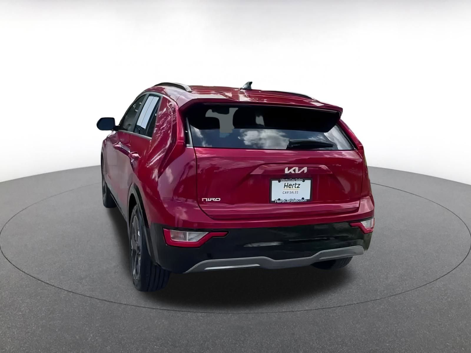 Thumbnail: 2023 Kia Niro - 11