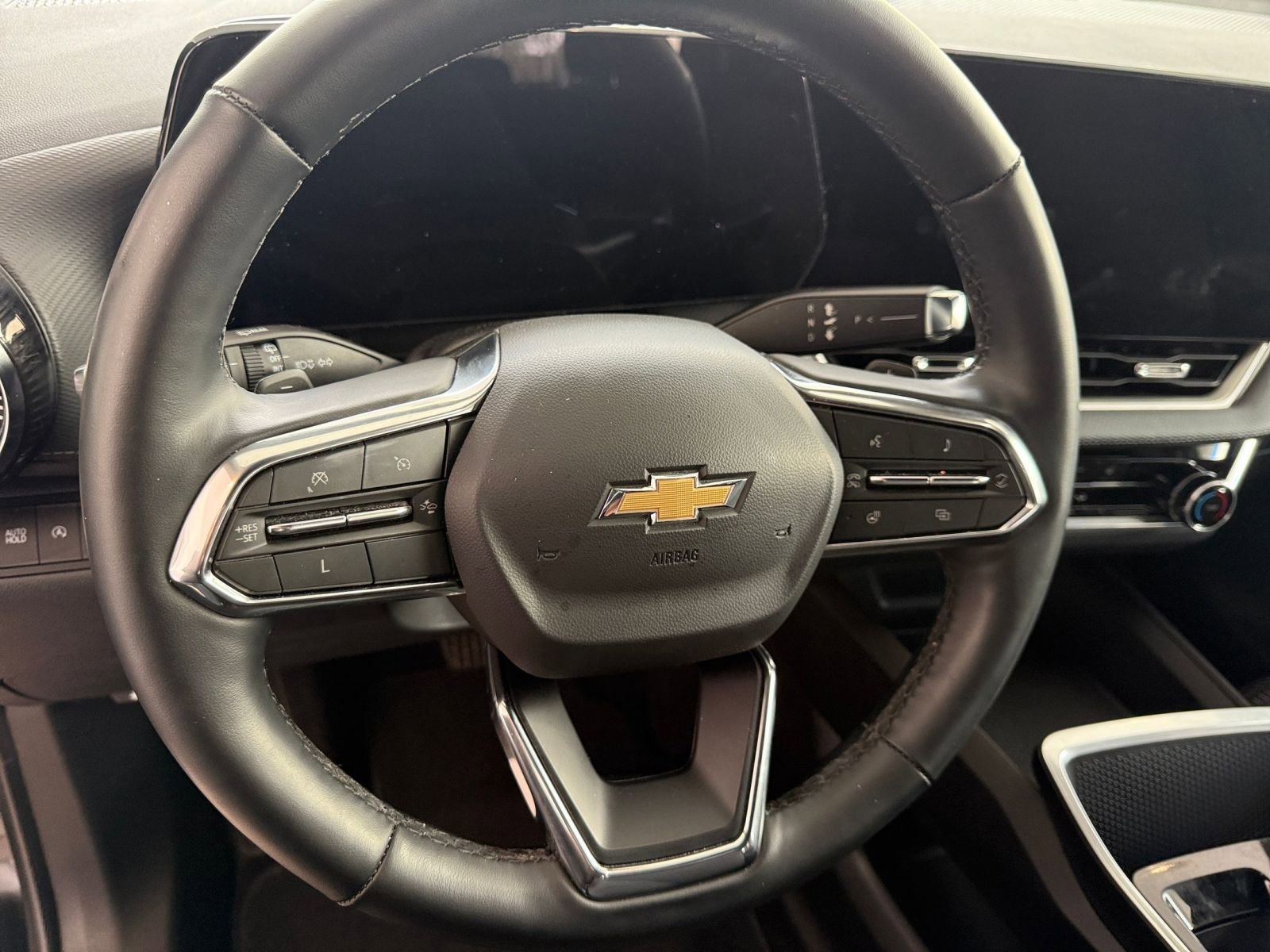 Thumbnail: 2025 Chevrolet Equinox - 28