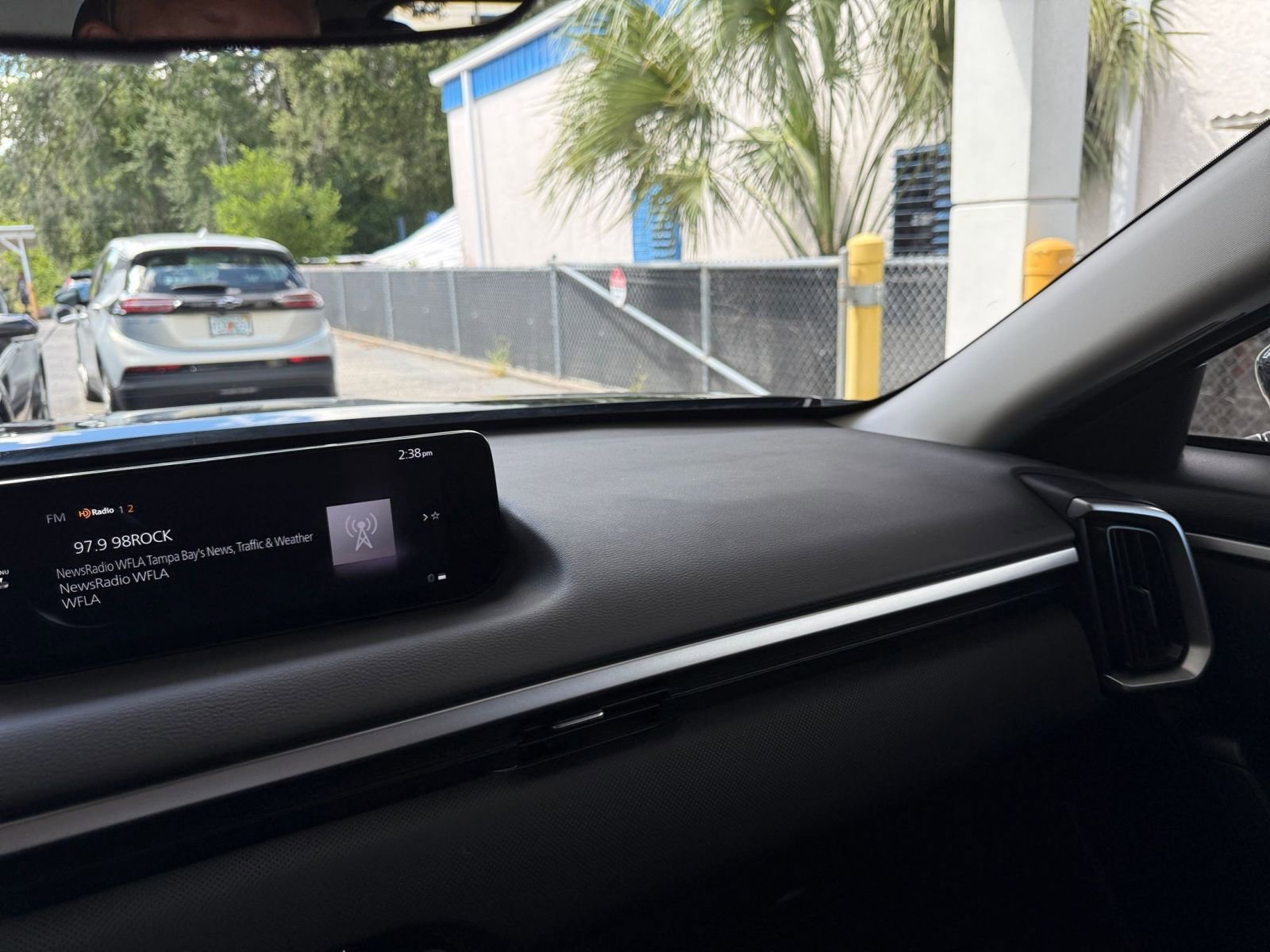 Thumbnail: 2025 Mazda CX-50 - 35