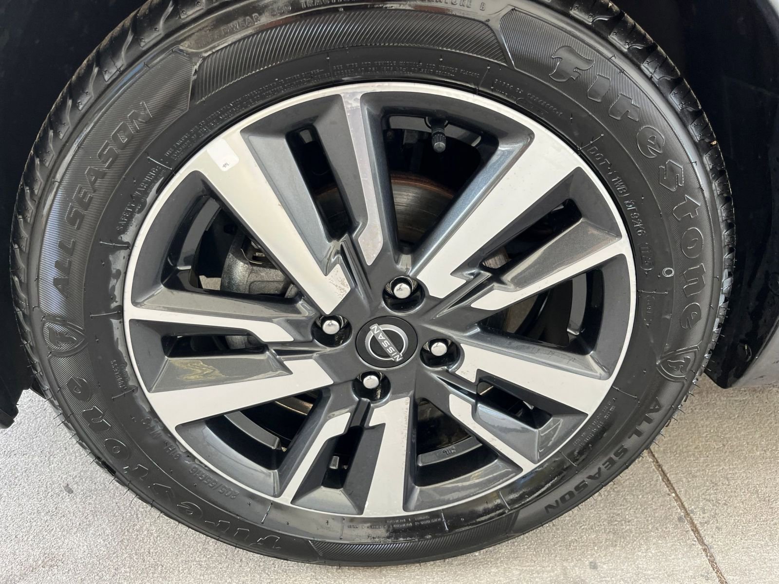 Thumbnail: 2025 Nissan Versa - 30