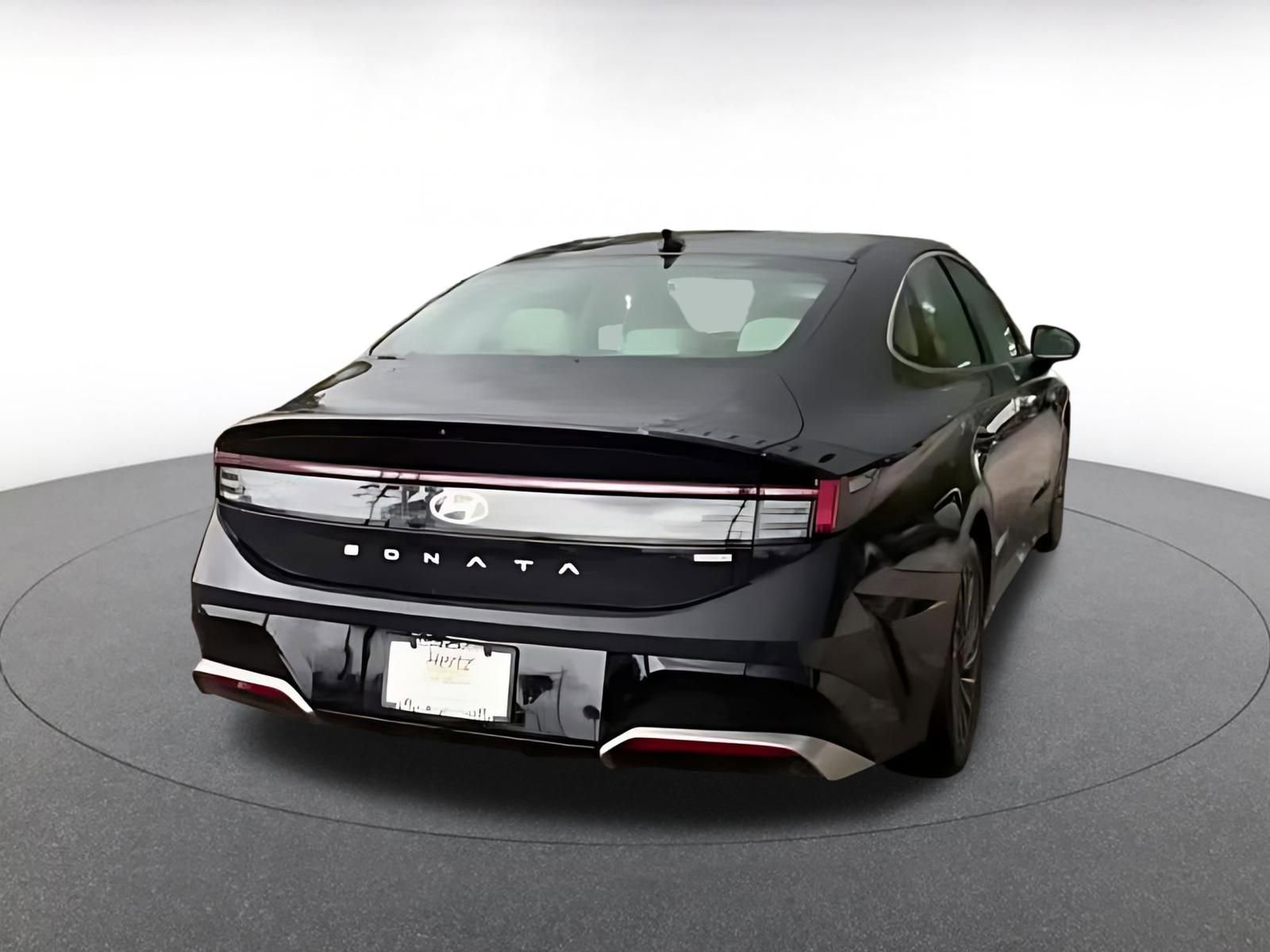 Thumbnail: 2025 Hyundai Sonata - 16