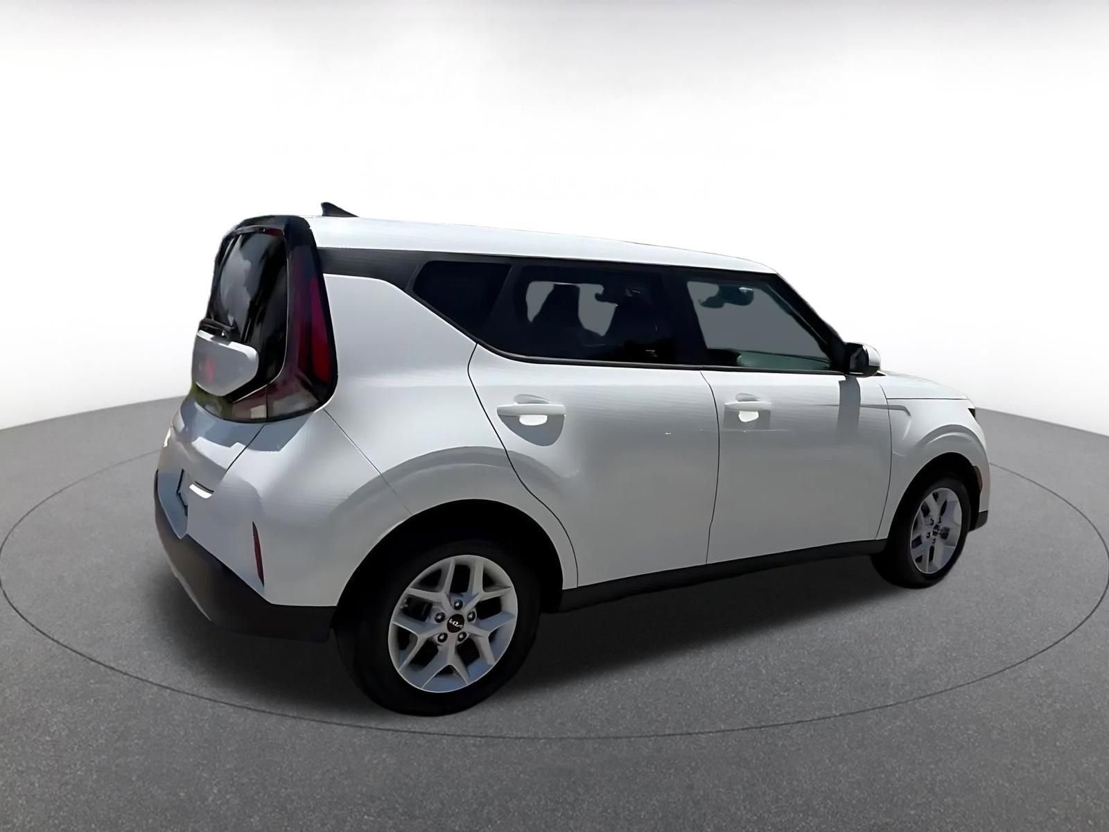 Thumbnail: 2025 Kia Soul - 14