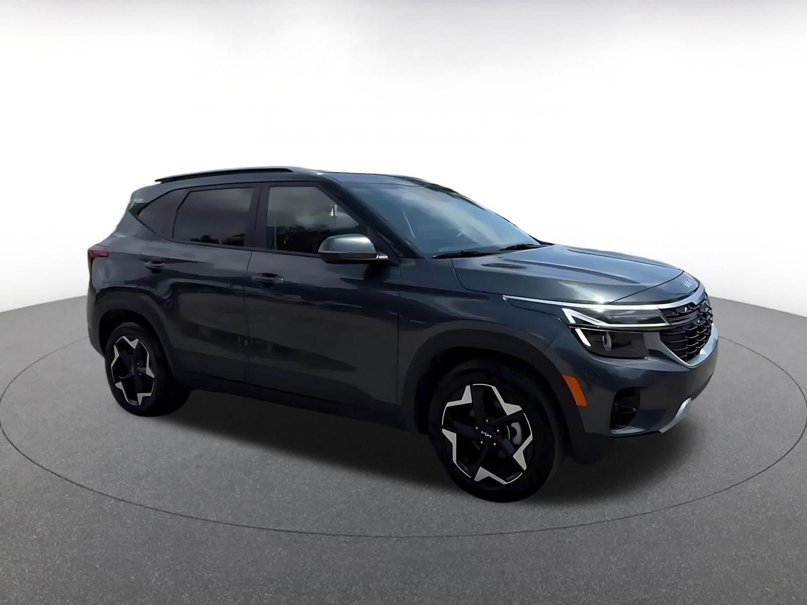 Thumbnail: 2025 Kia Seltos - 2