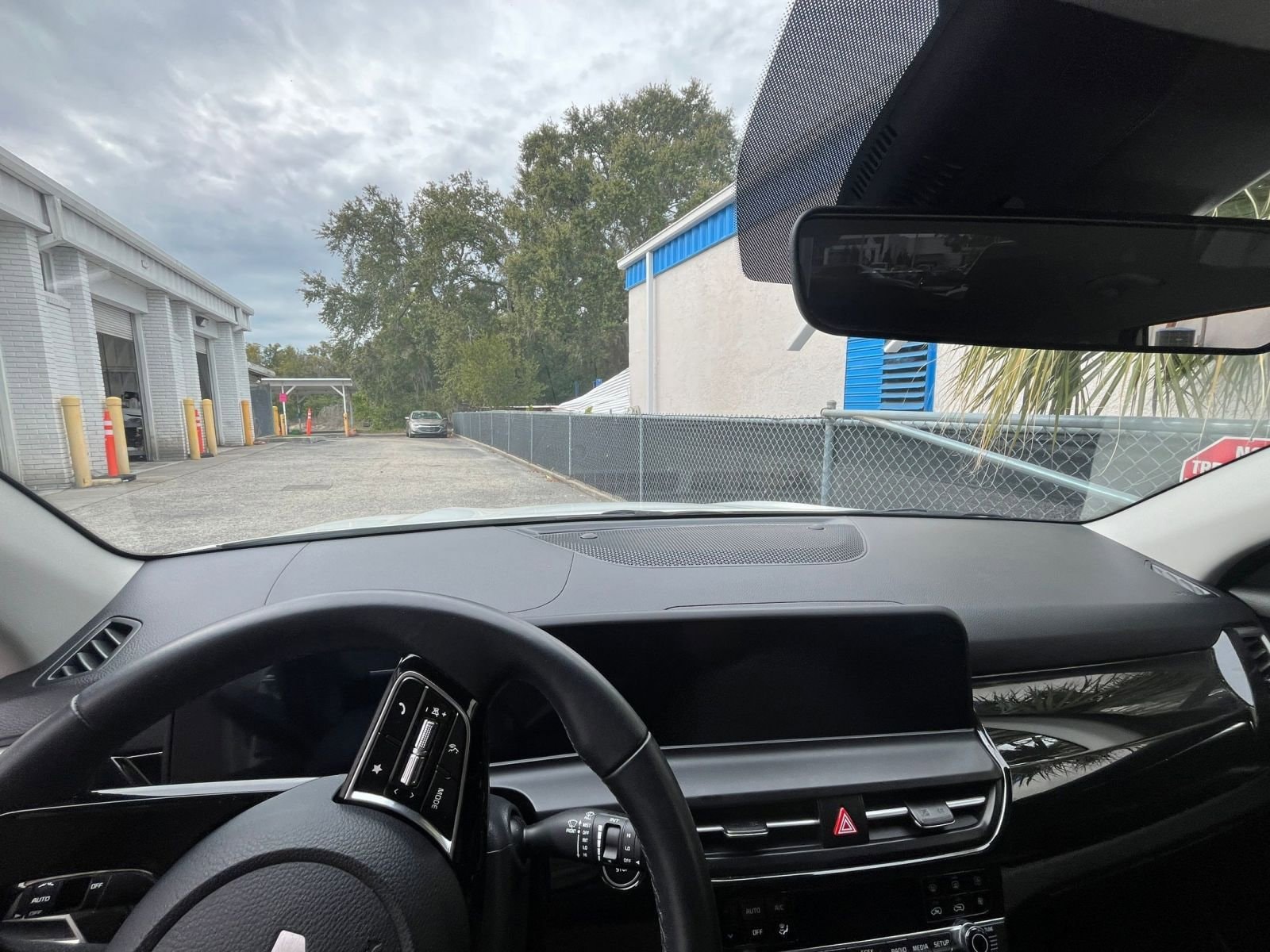 Thumbnail: 2025 Kia Seltos - 34