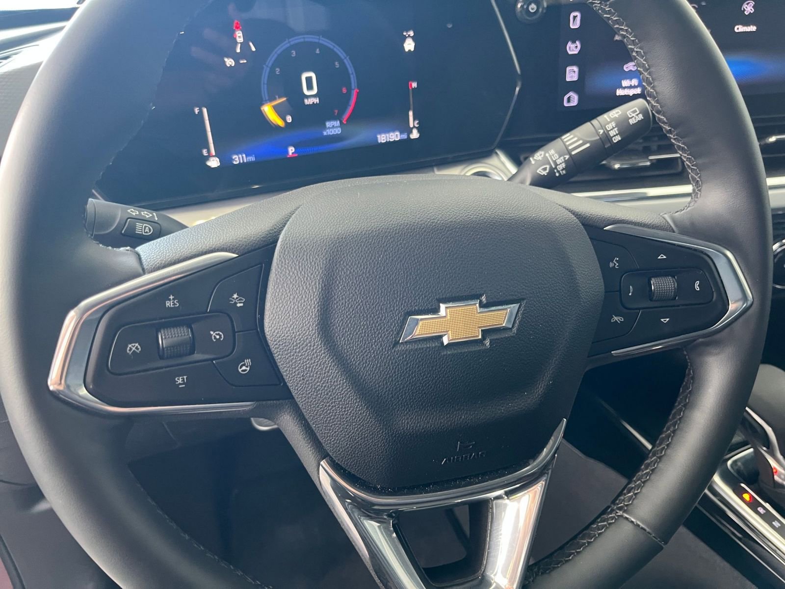 Thumbnail: 2025 Chevrolet Trax - 28