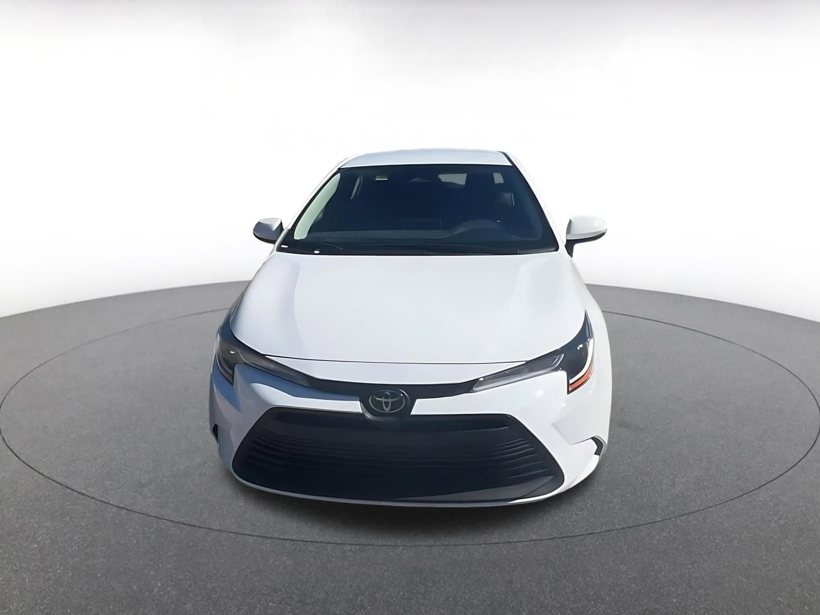 Thumbnail: 2025 Toyota Corolla - 3