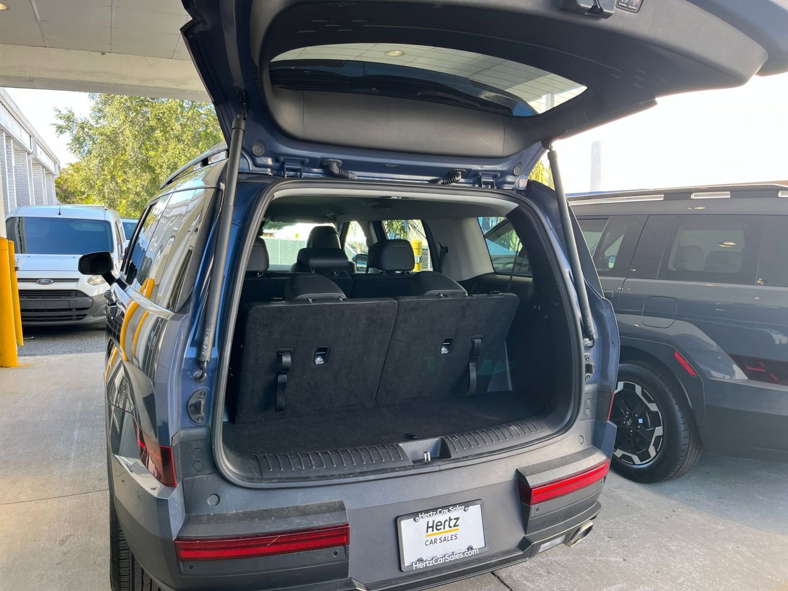 Thumbnail: 2025 Hyundai Santa Fe - 31