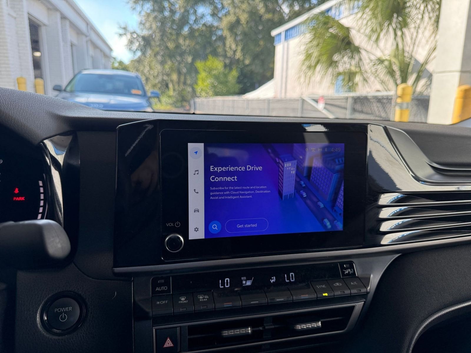 Thumbnail: 2025 Toyota Camry - 21